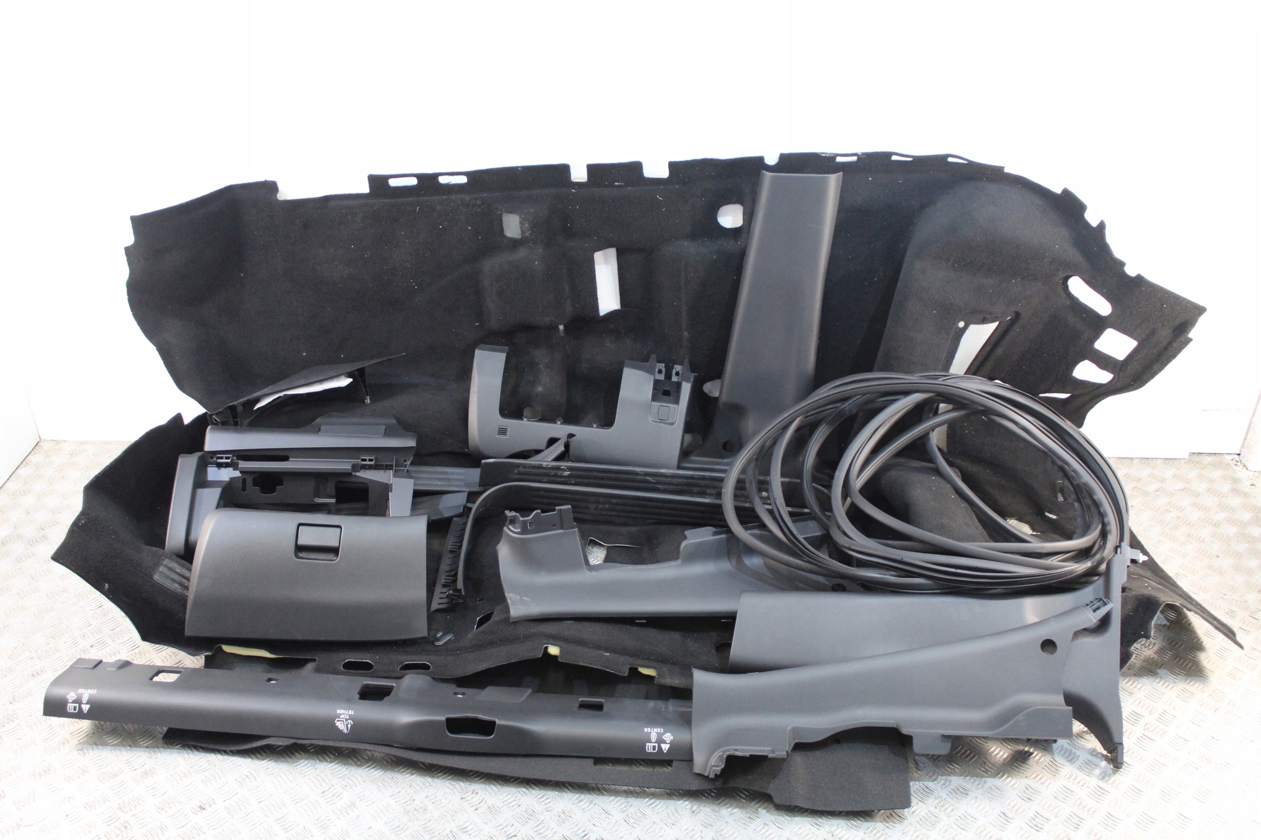 upholstery floor carpet inner RENAULT ALASKAN
