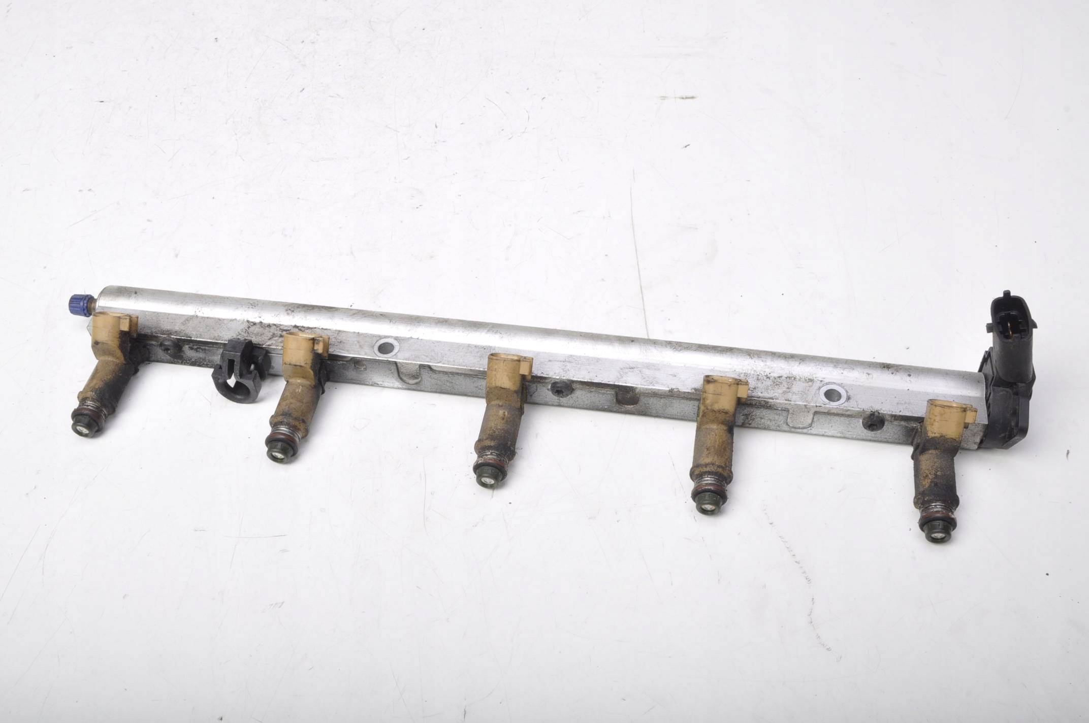 VOLVO S40 2.4 B LISTWA WTRYSKOWA WTRYSK 0261230109