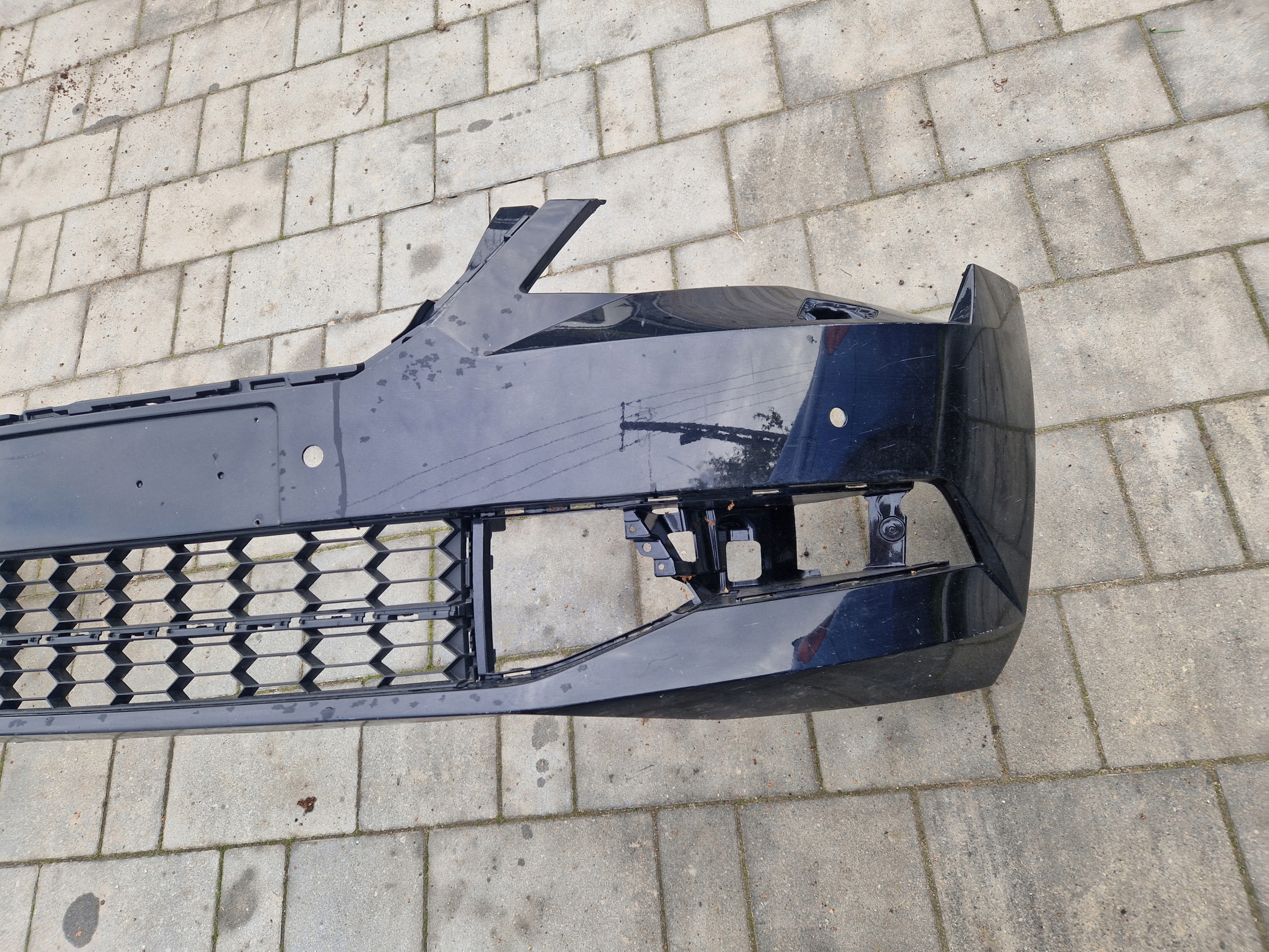bumper front front SKODA SUPERB III LIFT XENON PDC 3V0807221