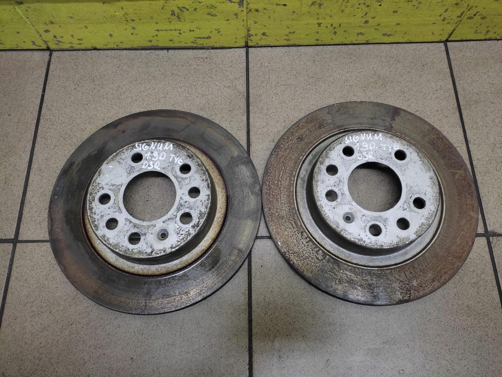 OPEL SIGNUM 1.9 D discs brake rear part