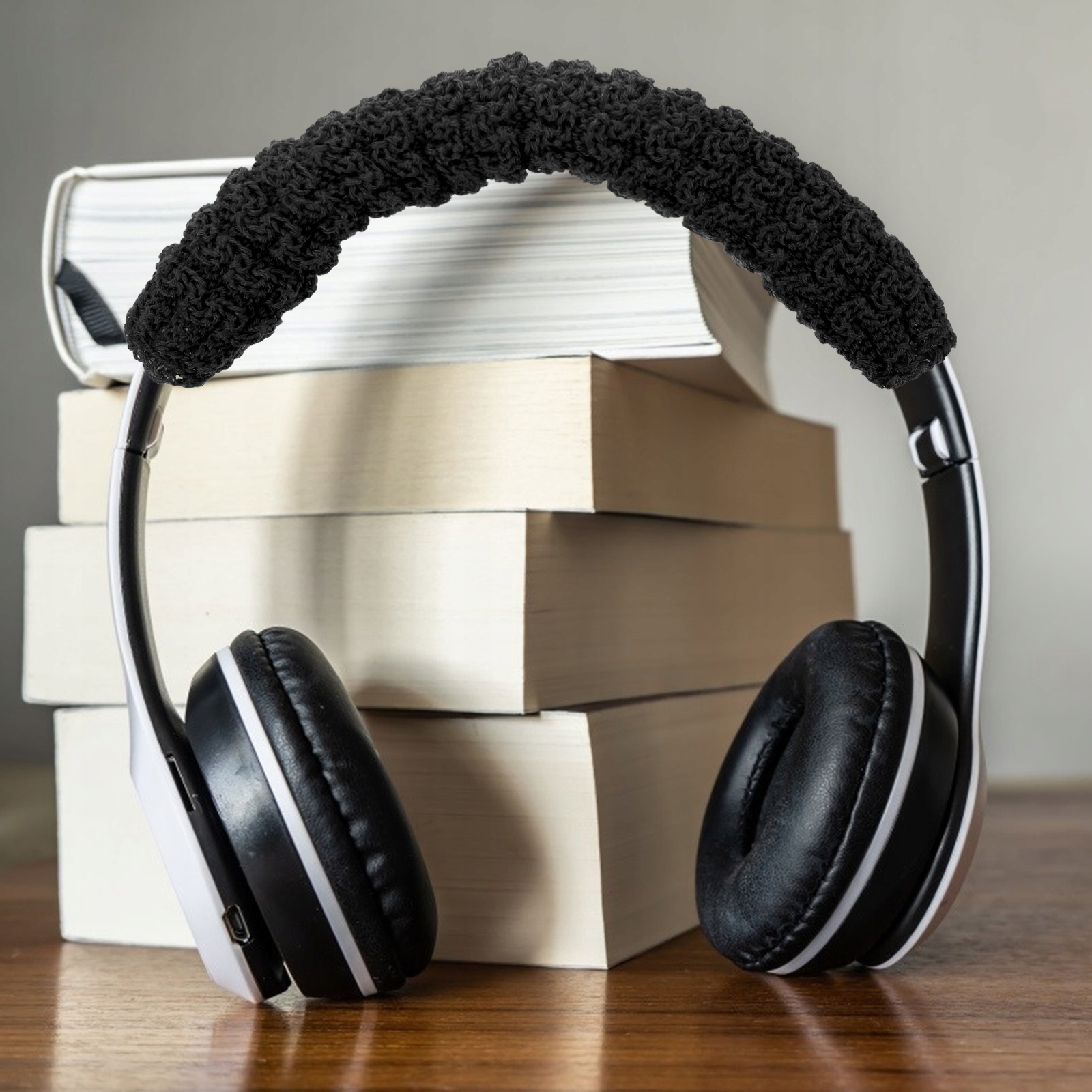 SŁUCHAWKI Z PLOTEM Z PASKIEM NA PASKU. OSŁONA PASTEWOWA EAN (GTIN) 712355464016