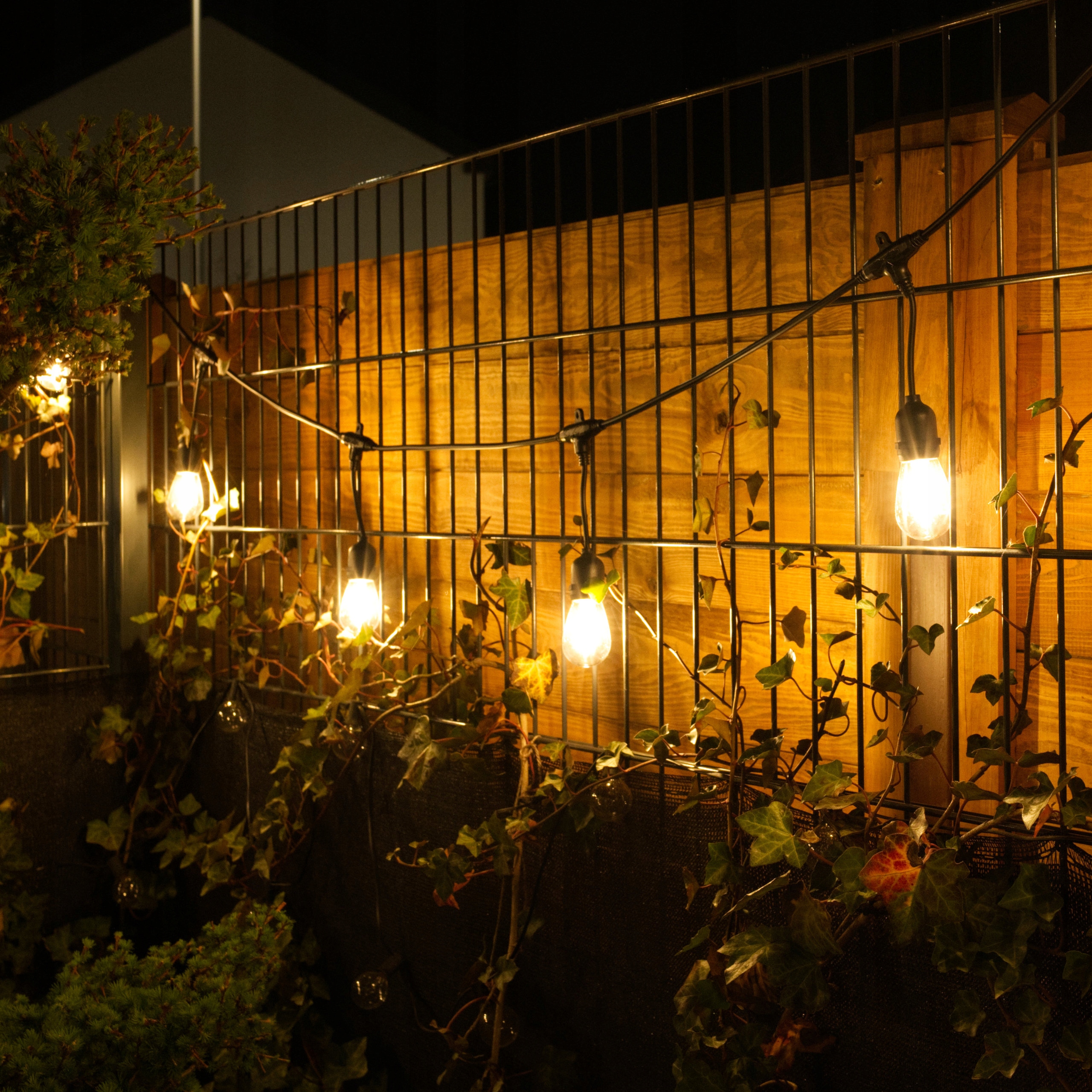 Girlanda Ogrodowa Świetlna 10m 10x Żarówki LED E27 Zewnętrzna Wodoszczelna Średnica kuli 45 cm