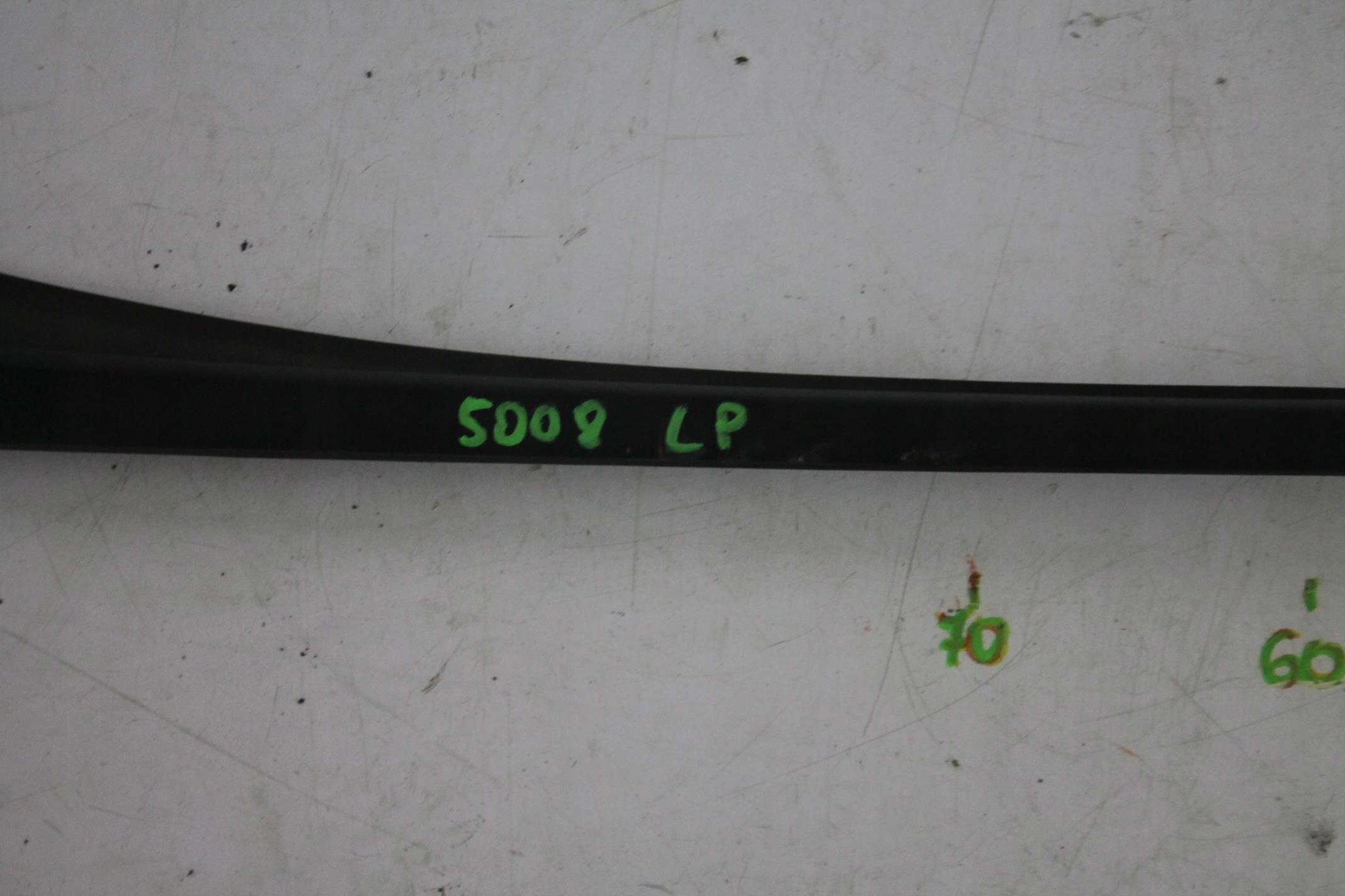 moulding windows CZOLOWEJ left 96858535 5008 and 09-13