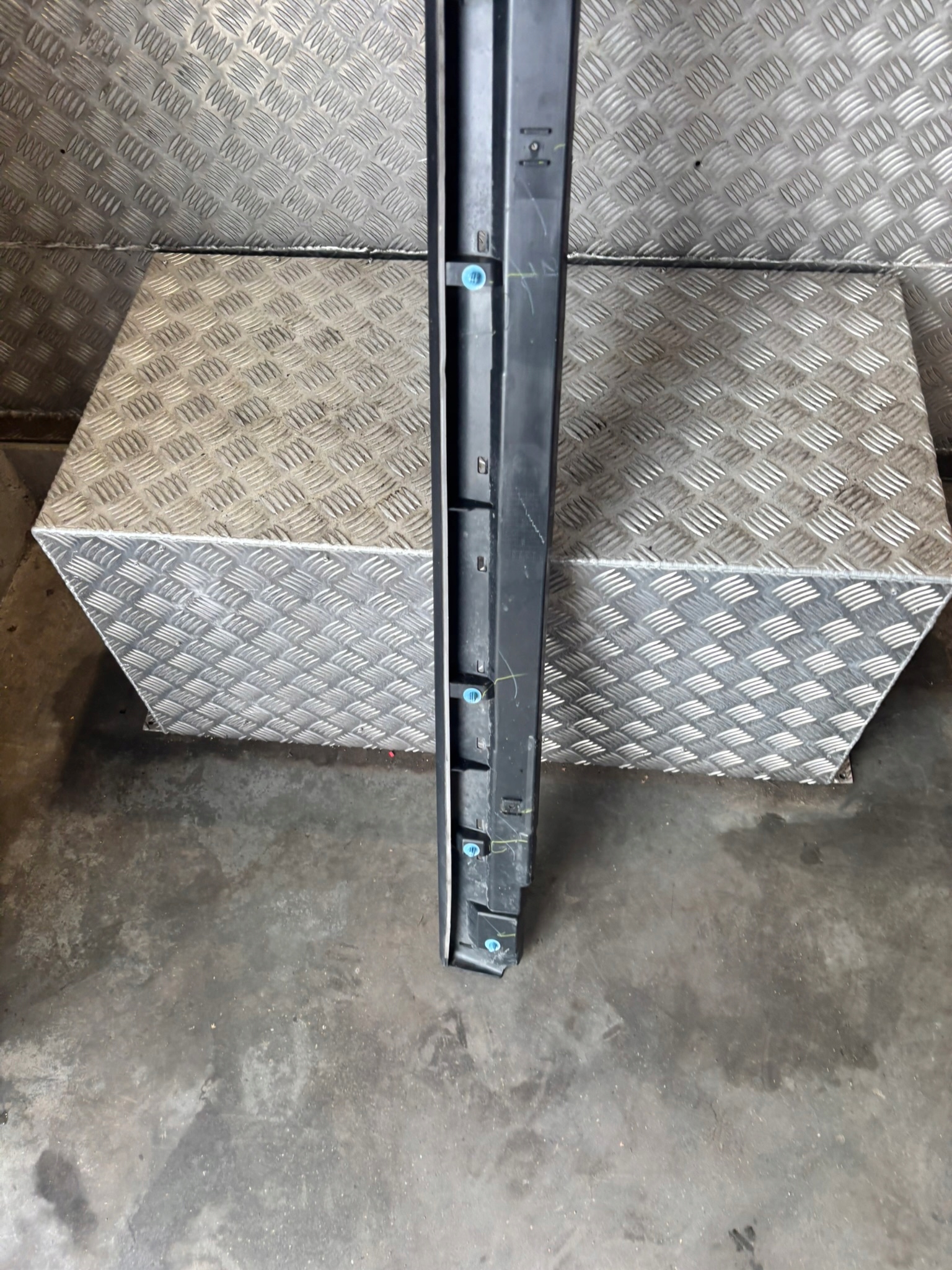 молдинг накладка порога левый mitsubishi Space Star II 2 - 6512A873