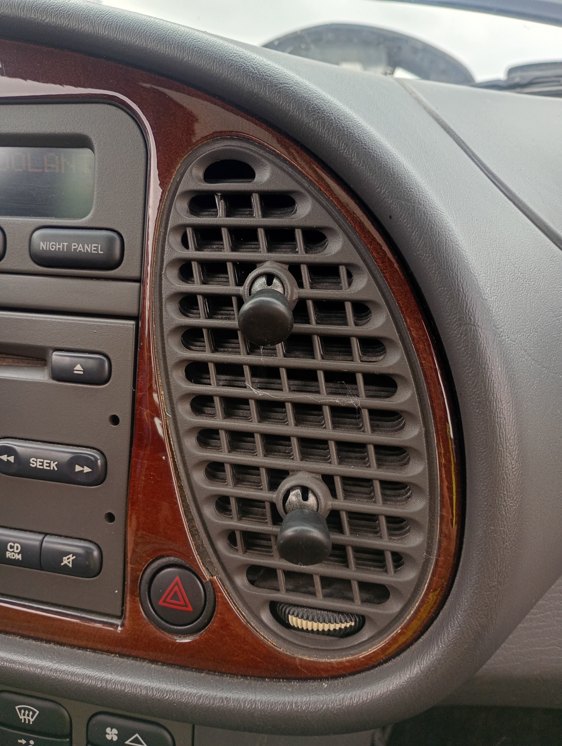 grid air conditioning devices air central Saab 93 9-3 98-02