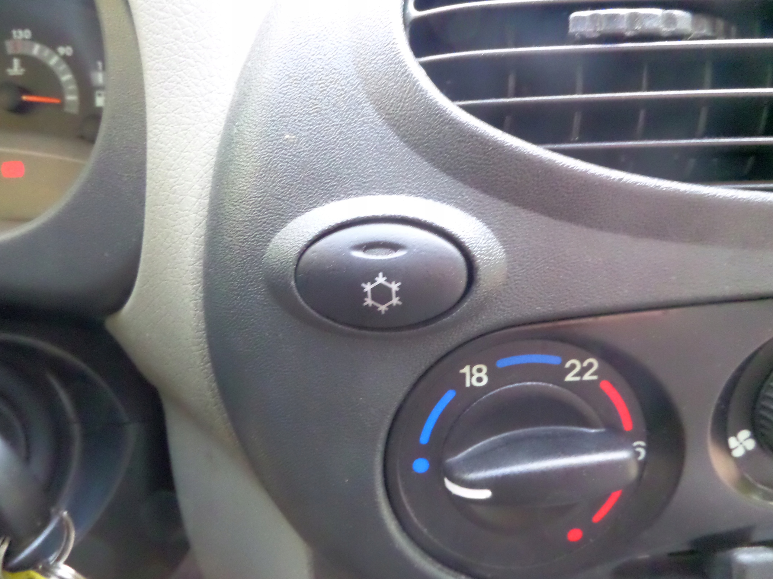 Bouton Climatisateur air conditionné LADA KALINA 06-18