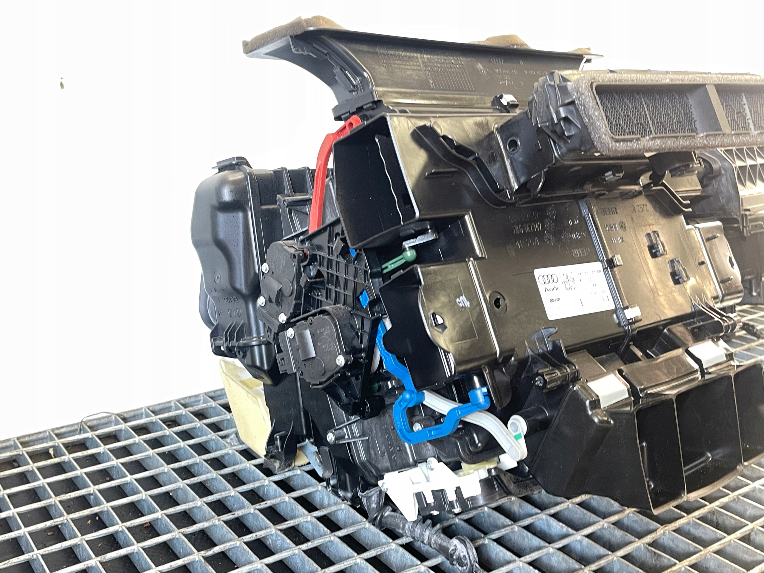 heater complete AUDI A4 B8 Q5 8K1820005AR