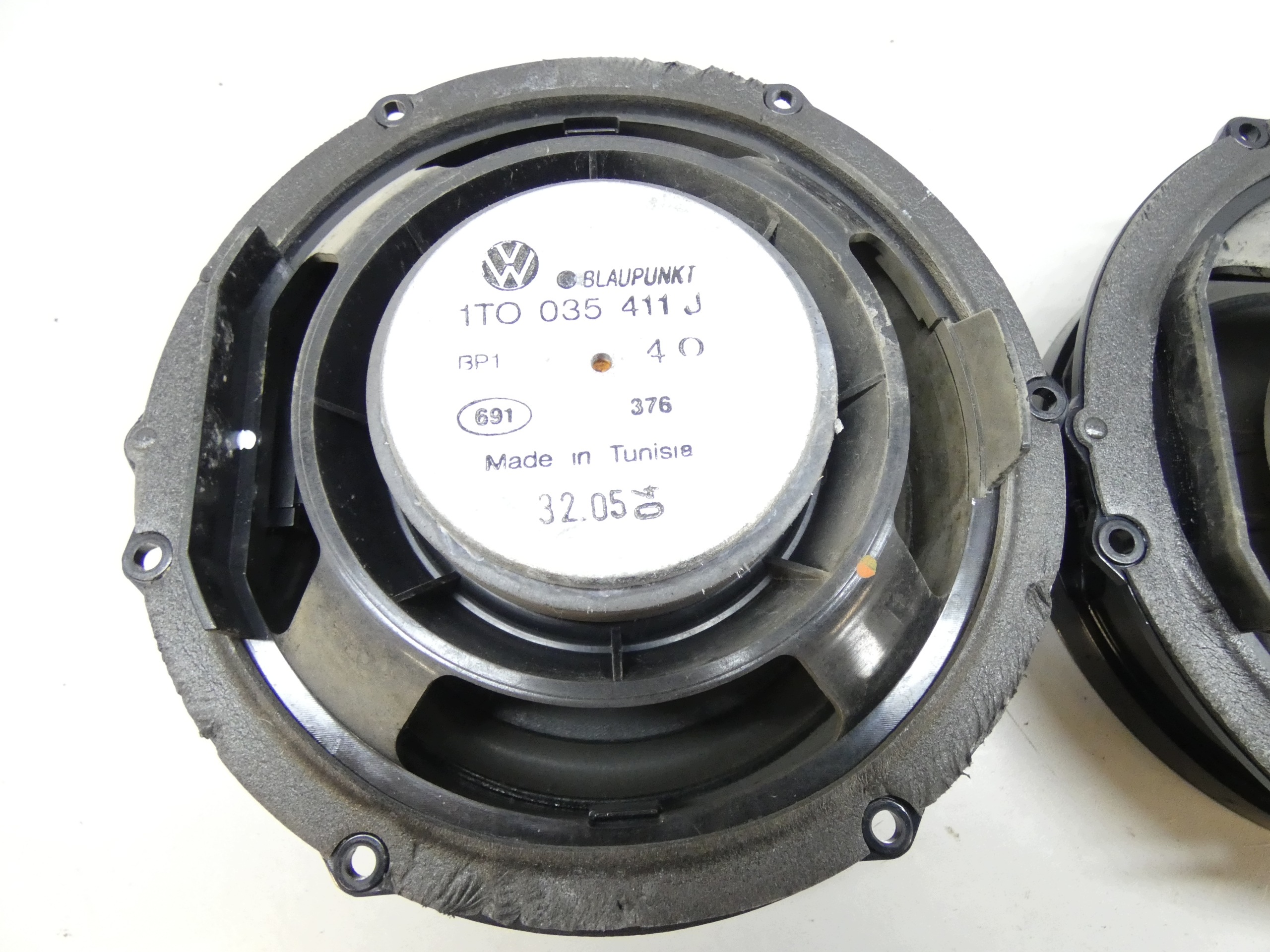 speaker door front VW TOURAN and 03-10 1T0035411J BLAUPUNKT