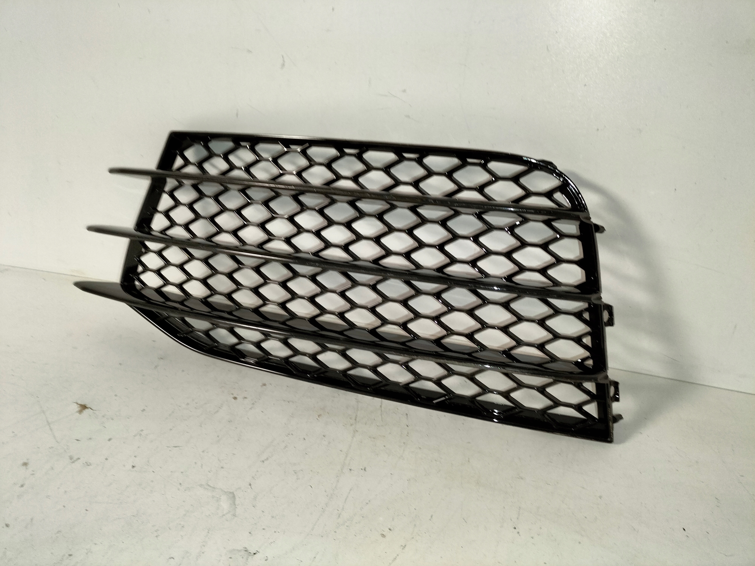 grille grid of a bumper front left AUDI TT RS 8J 06-14