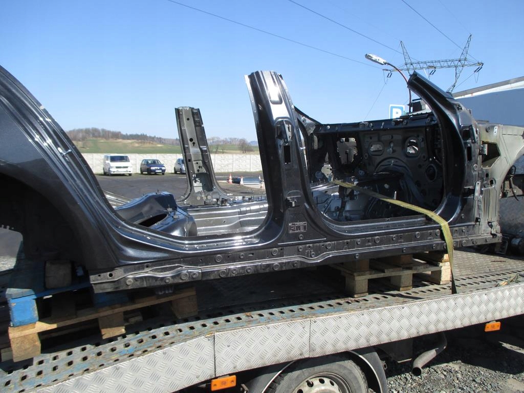 BMW 740 F01 08-15 PRÓG PRAWY