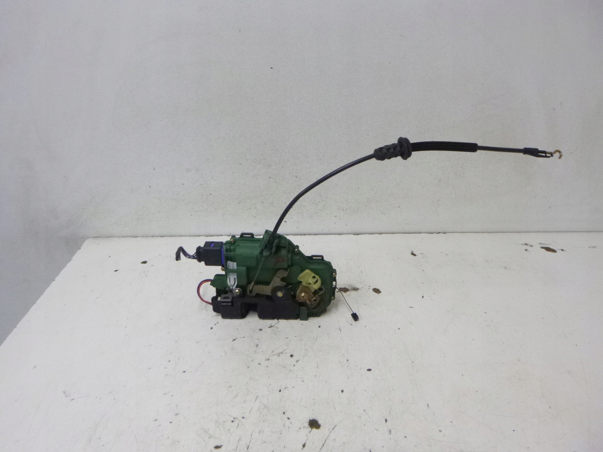 lock door front right Seat Cordoba II 04r.