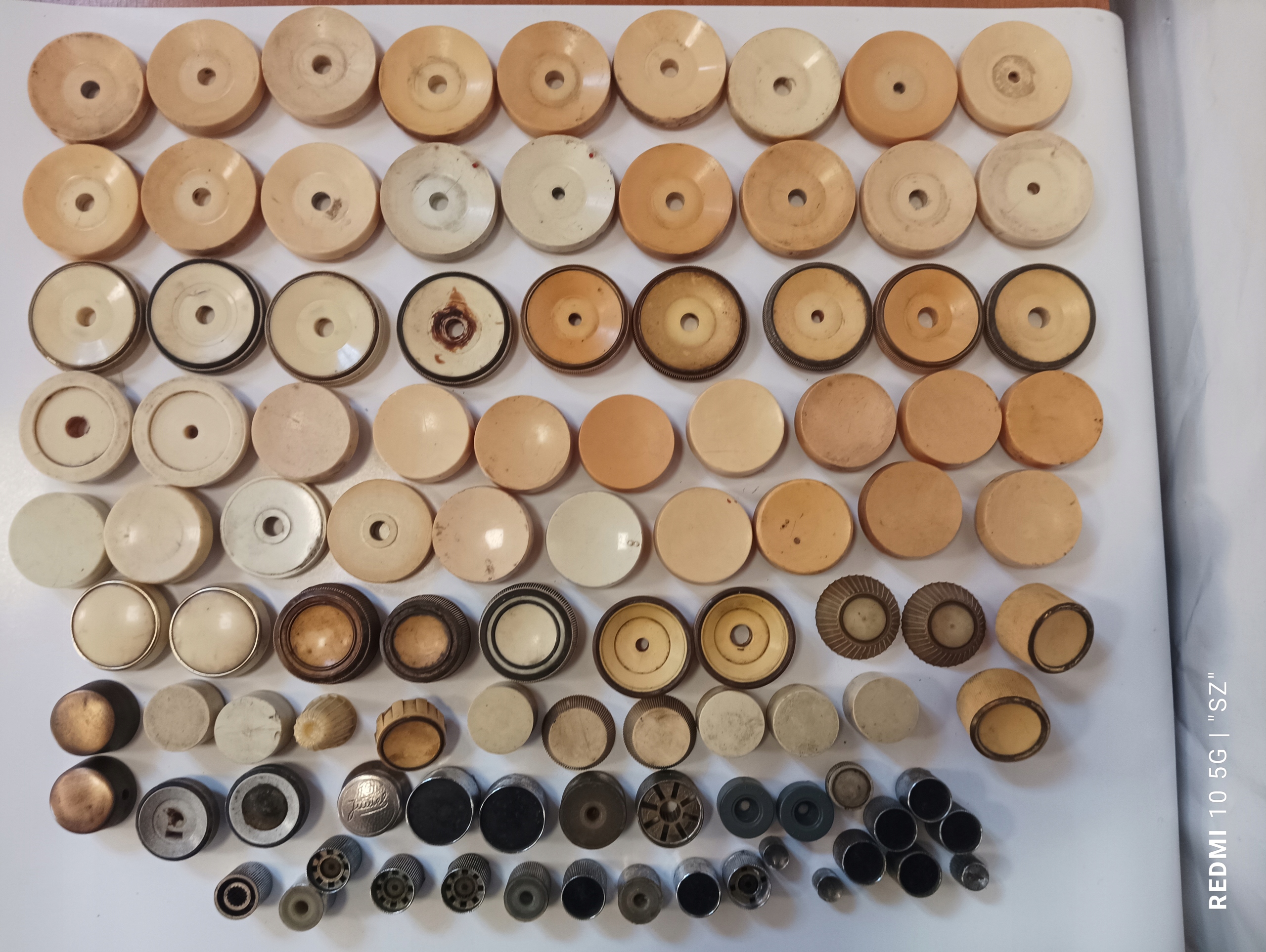 STARE RADIA LAMPOWE - GAŁKI - POKRĘTŁA - JASNE (1)