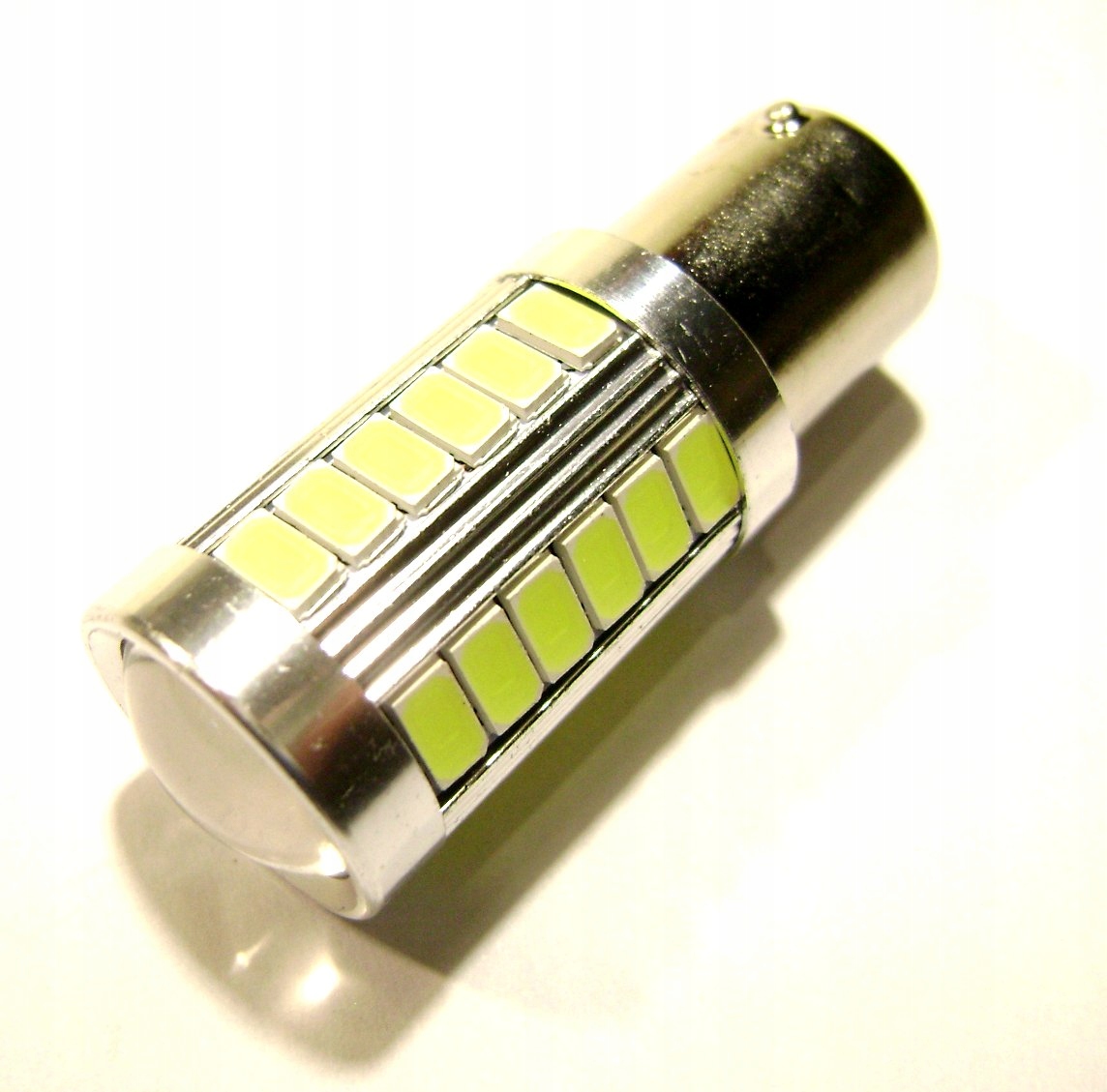 Żarówka LED 12V BA15S 5W Biała 33 LED 1- stopka