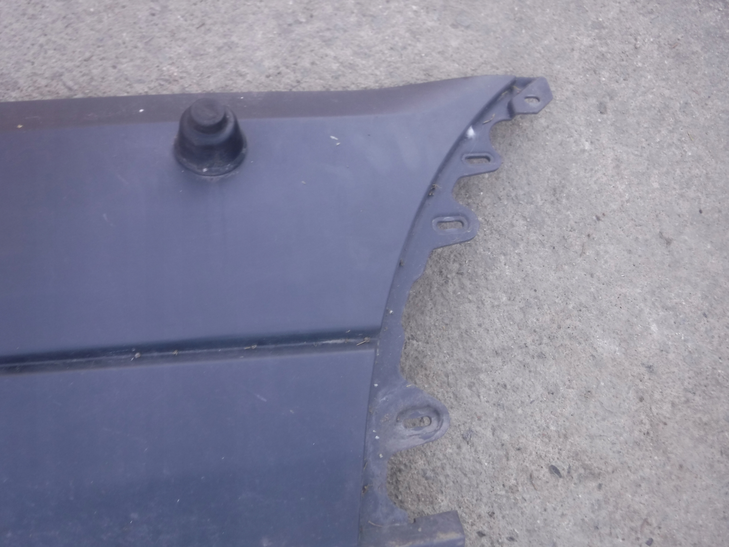 moulding side right rear part TRANSIT MK8 corner