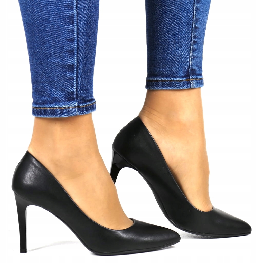 Boty Lodičky Klasické Černé Matné Elegantní Módní Pohodlné Topy