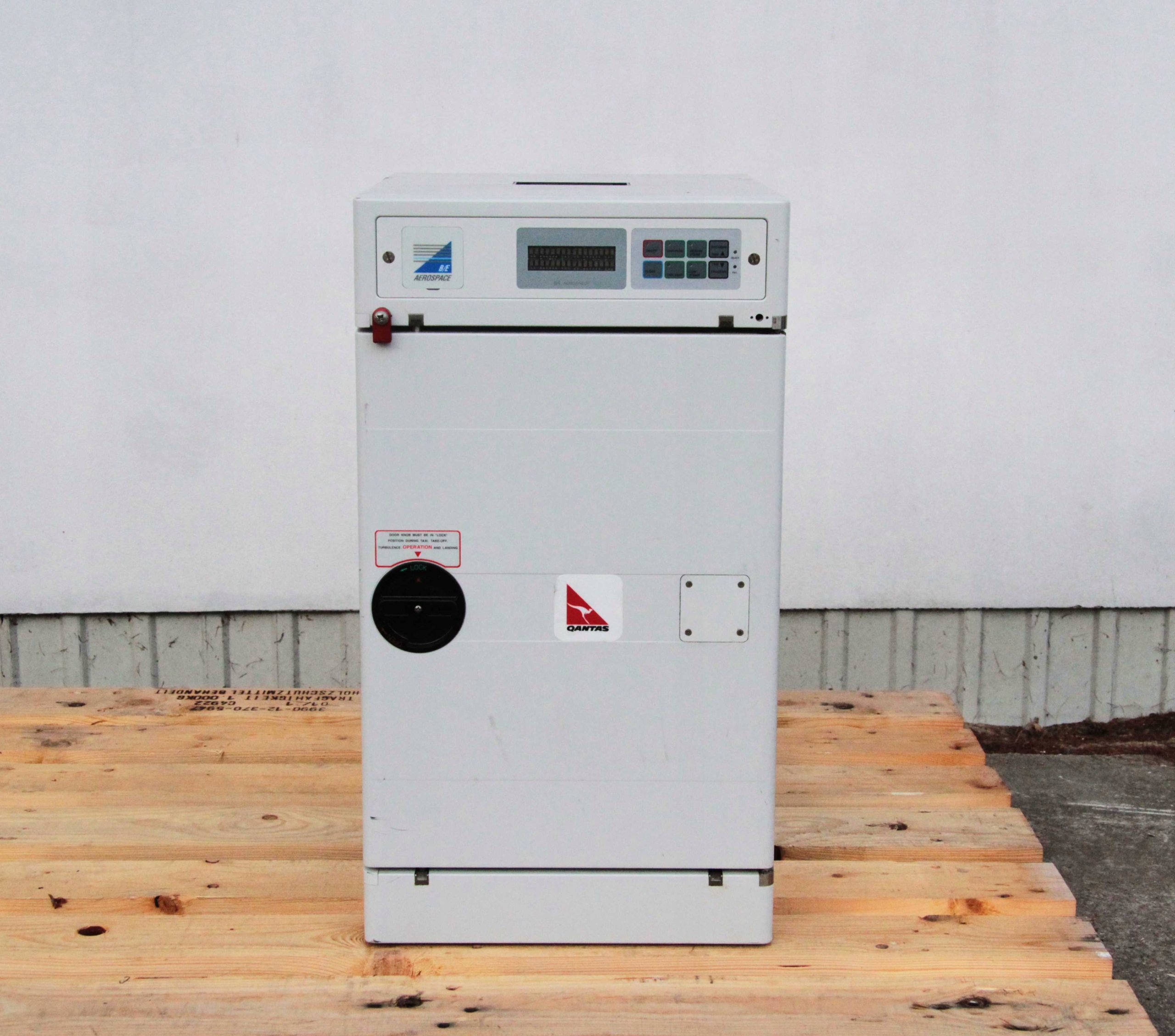 БОРТОВАЯ КУХНЯ САМОЛЕТА BOEING