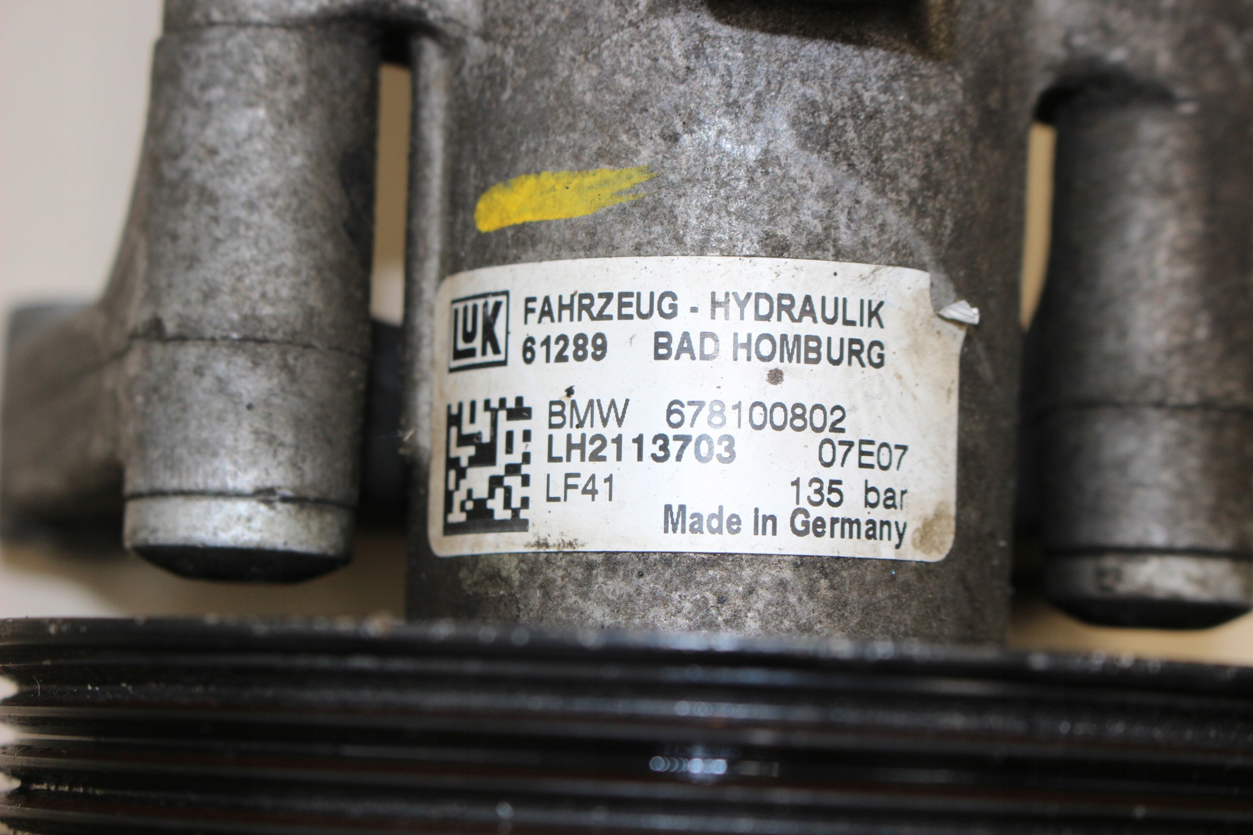 насос гур BMW X5 E70 X6 E71 3.0 d 6781008