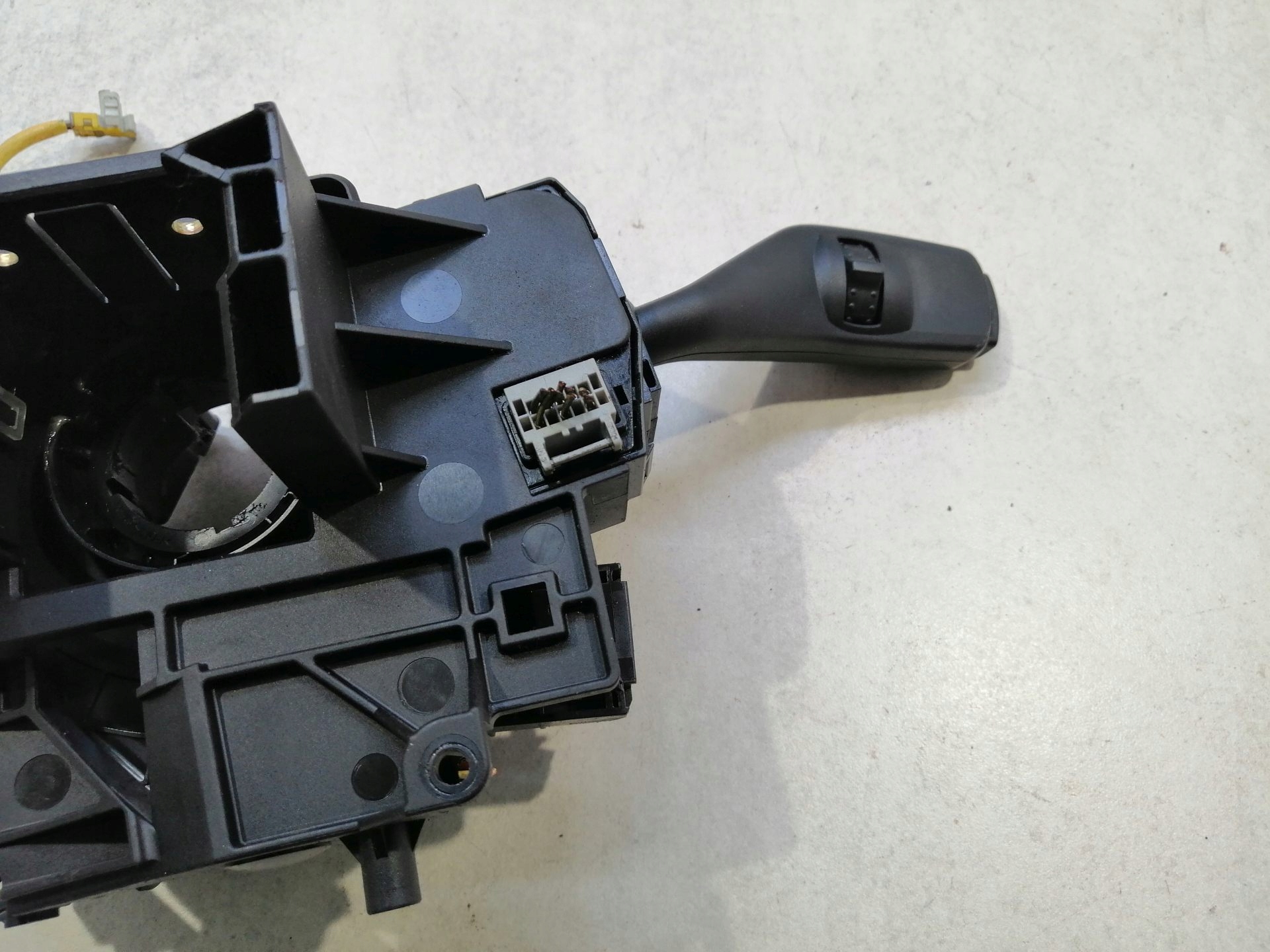 steering wheel levers and controls FOCUS MK2 4M5T14A664AB