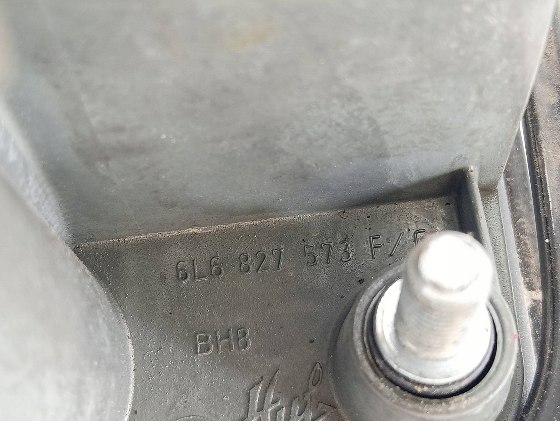 handle exterior bonnet boot sedan 6L6827573F Seat Cordoba II