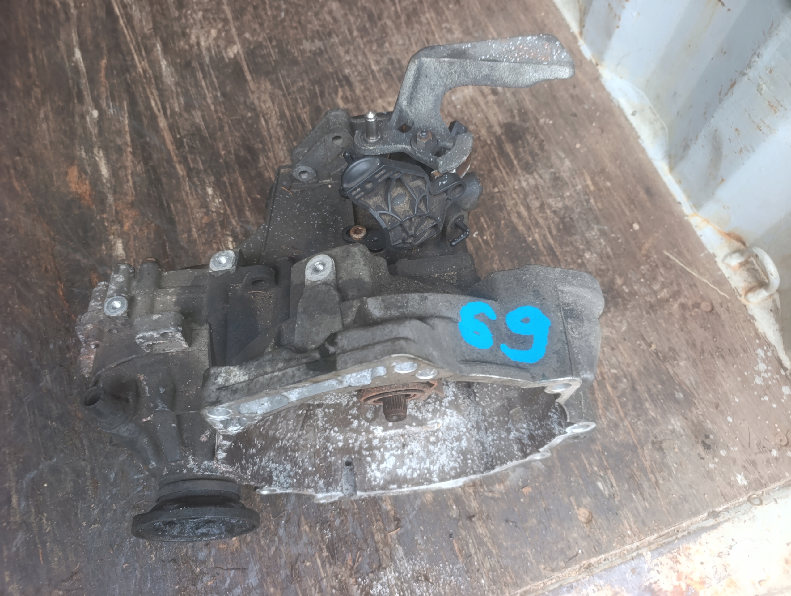 Getriebe audi a1 1.6 TDI 02R301103D