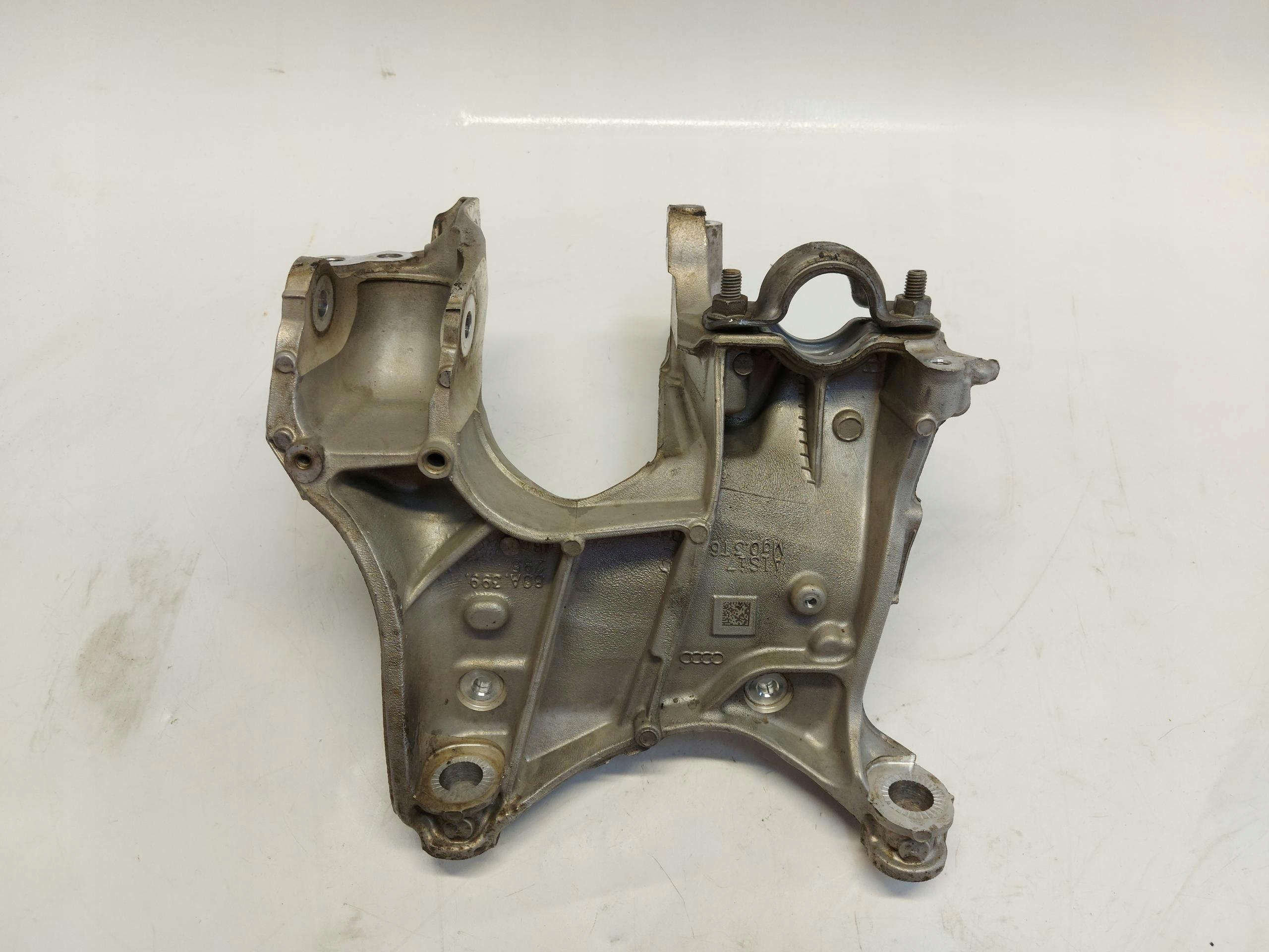 Audi Q5 80A 45 TFSI support holder right kolyski 80a399295