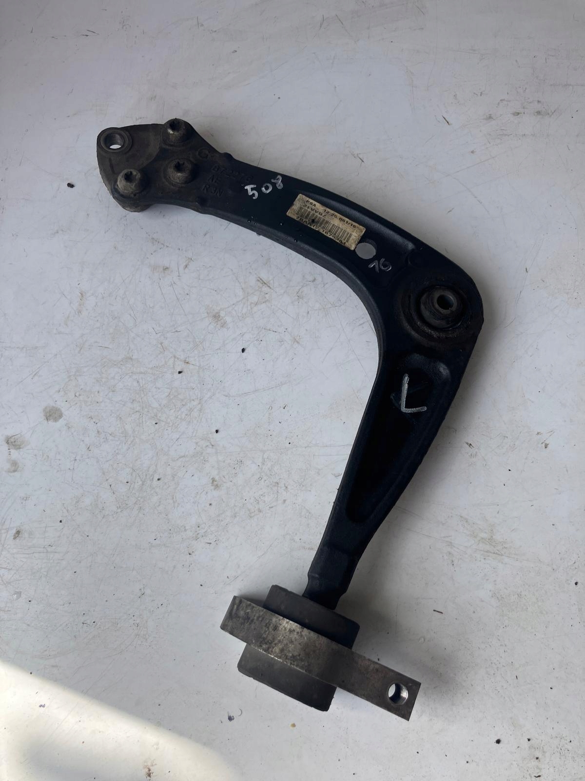 arm left front PEUGEOT 508 and 2.0 BLUE HDI 872276