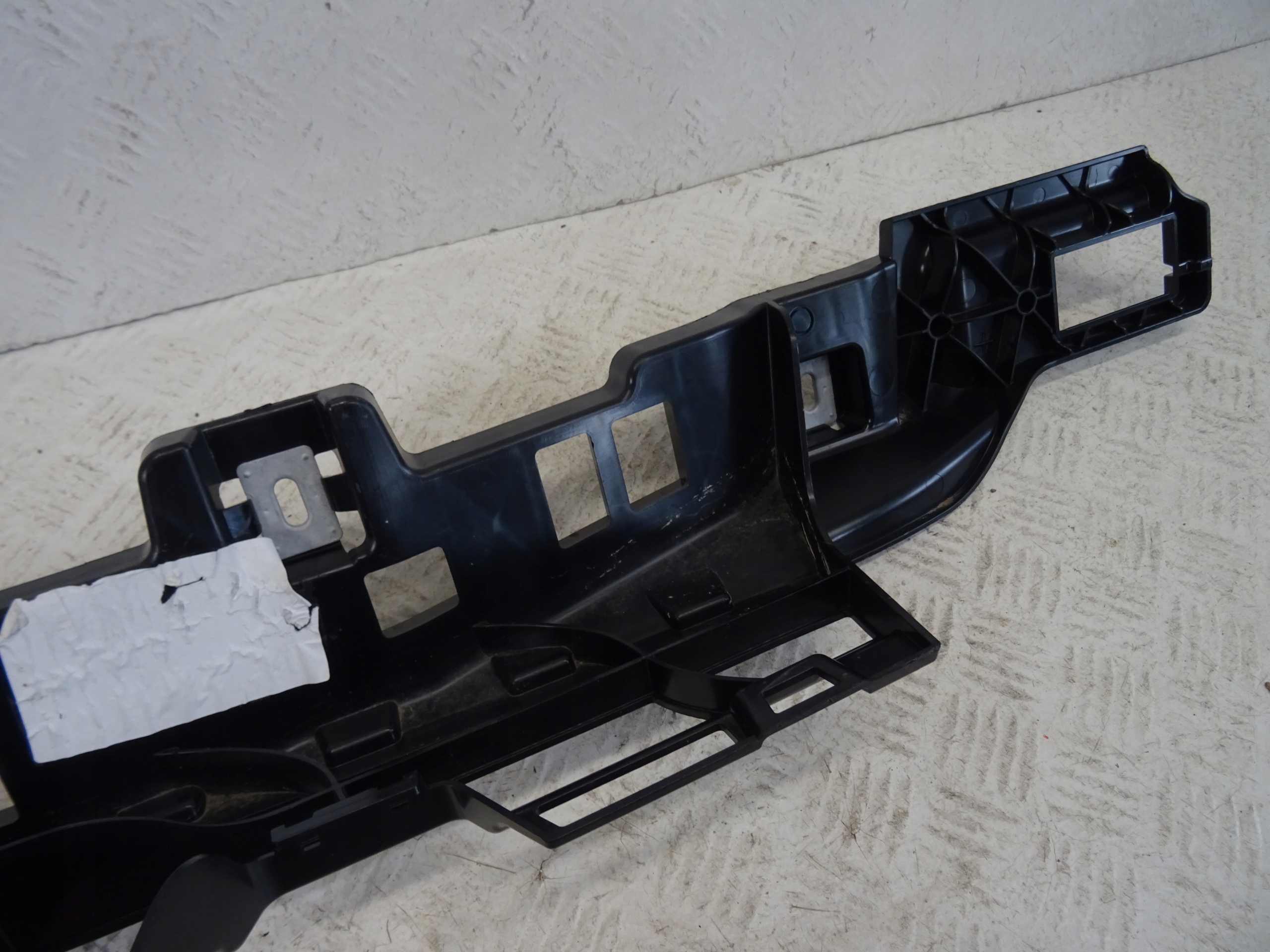 Support Support plaque Pare choc Arrière MERCEDES EQE V295 A2958800000
