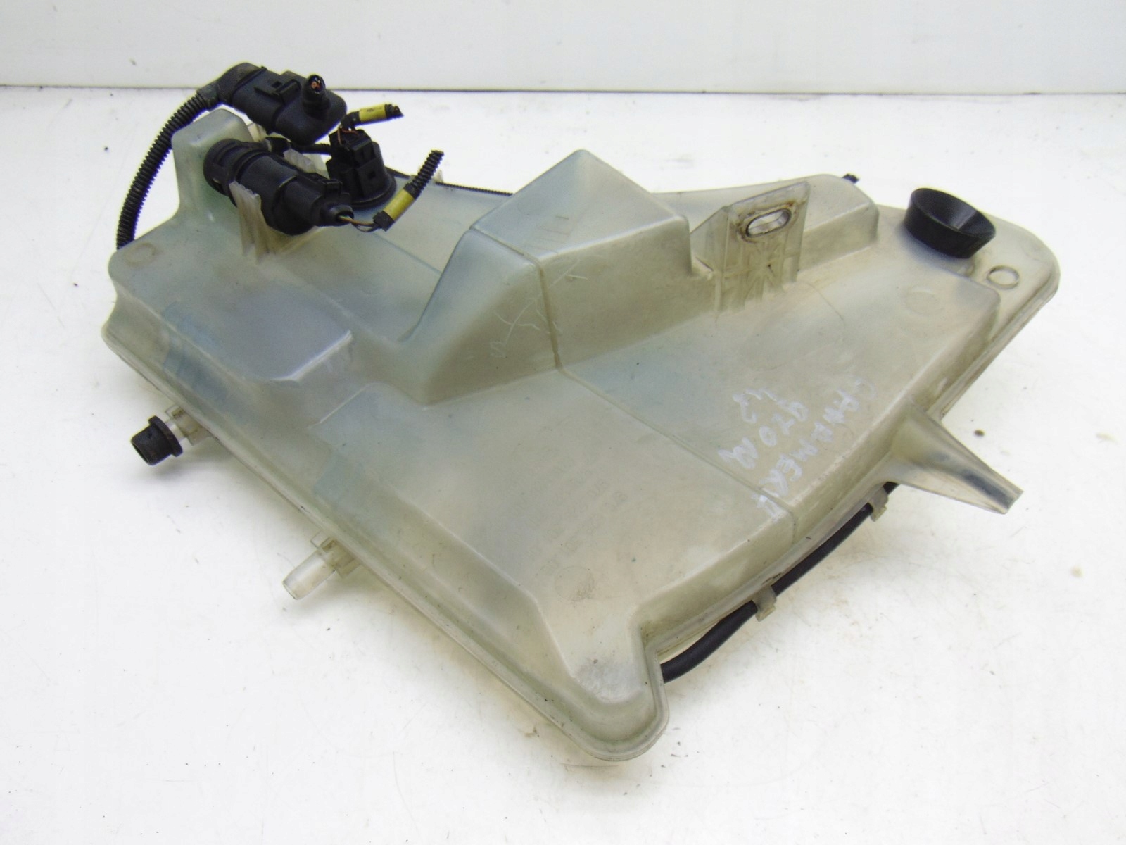 97052830100 - БАЧОК ОМЫВАТЕЛЯ PORSCHE PANAMERA 970 TURBO S