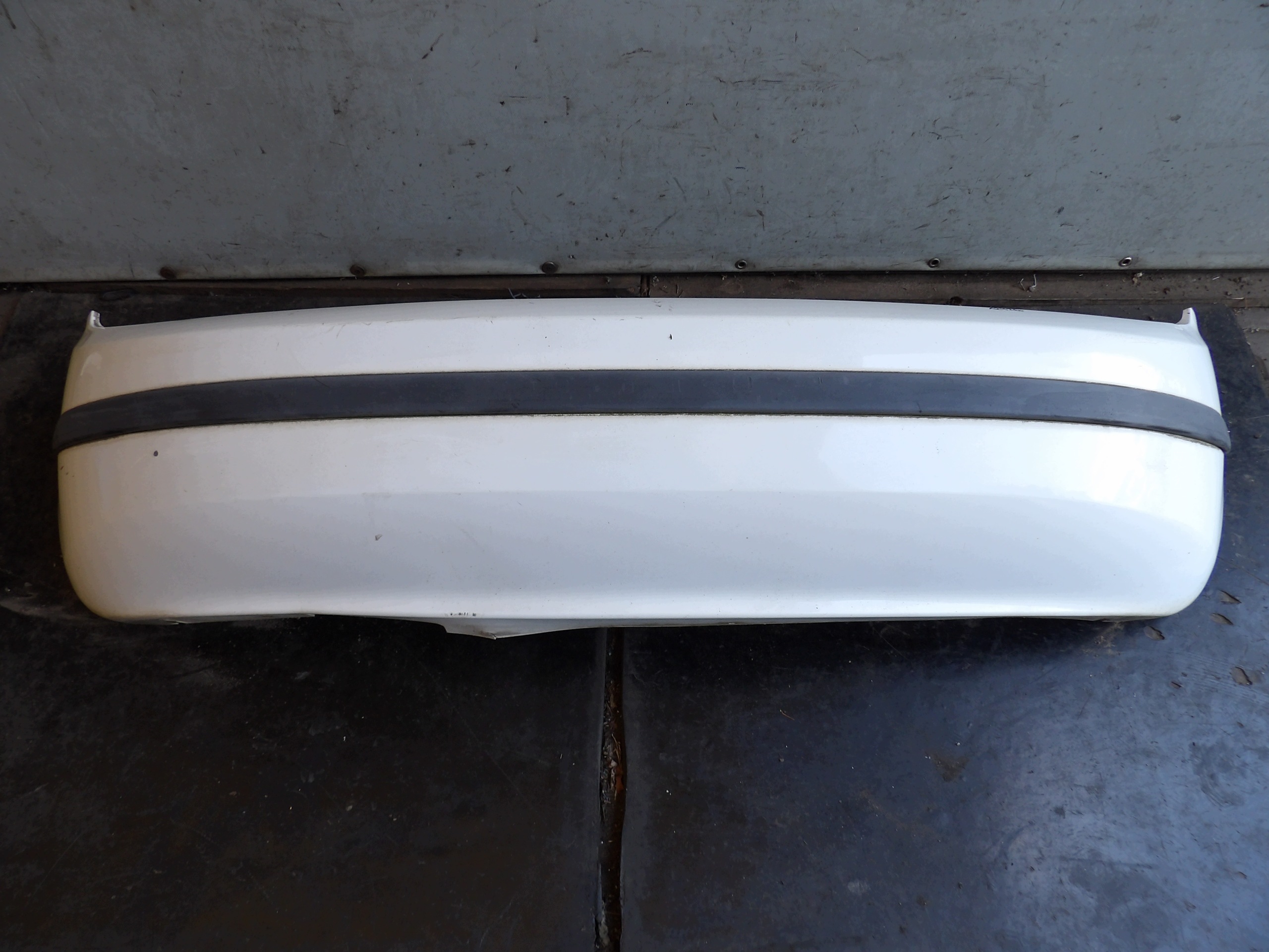 Skoda Fabia e Paraurti posteriore 1026 HB
