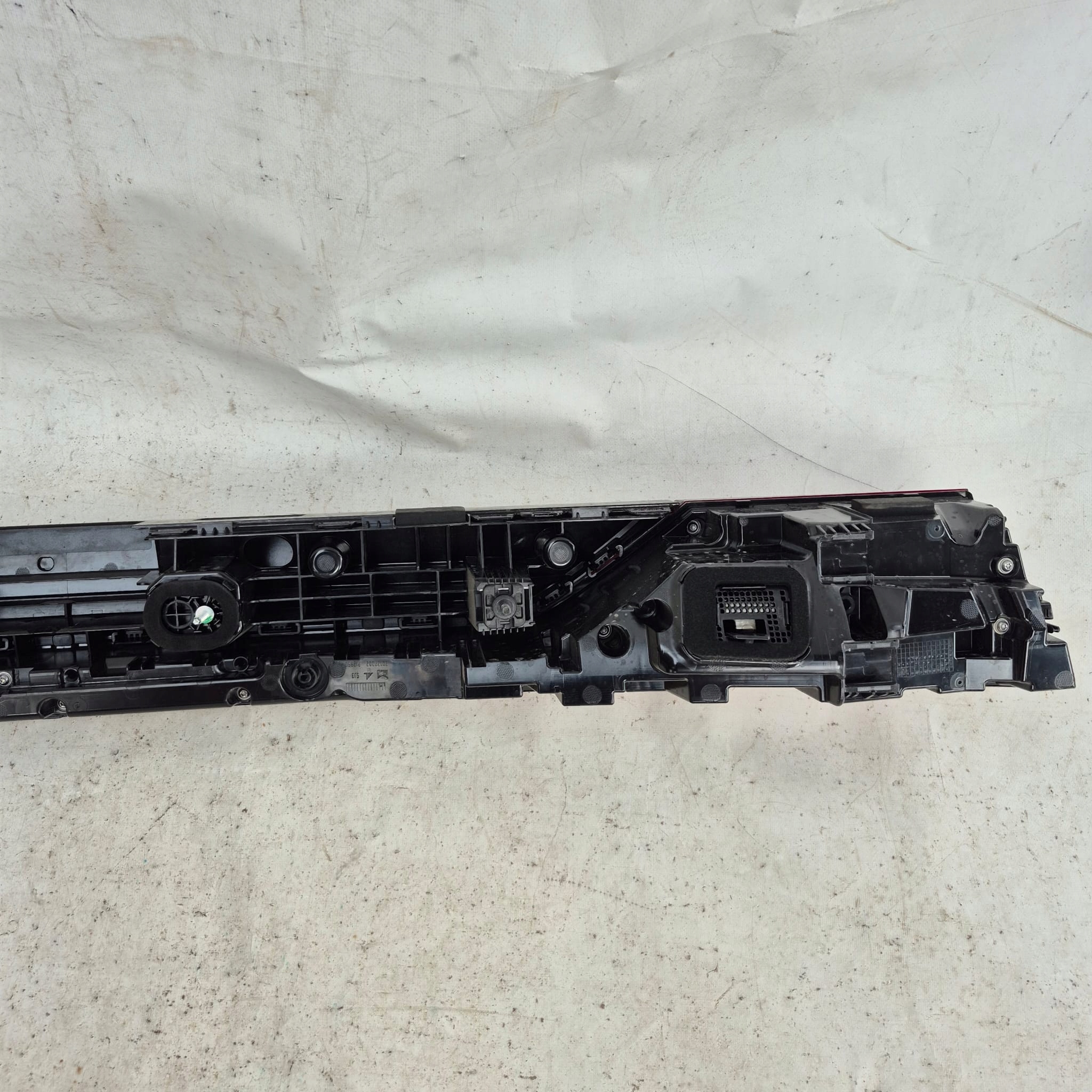 AUDI Q8 4M8 LIFT 24- light rear part rear cap LED 4M8945095BA