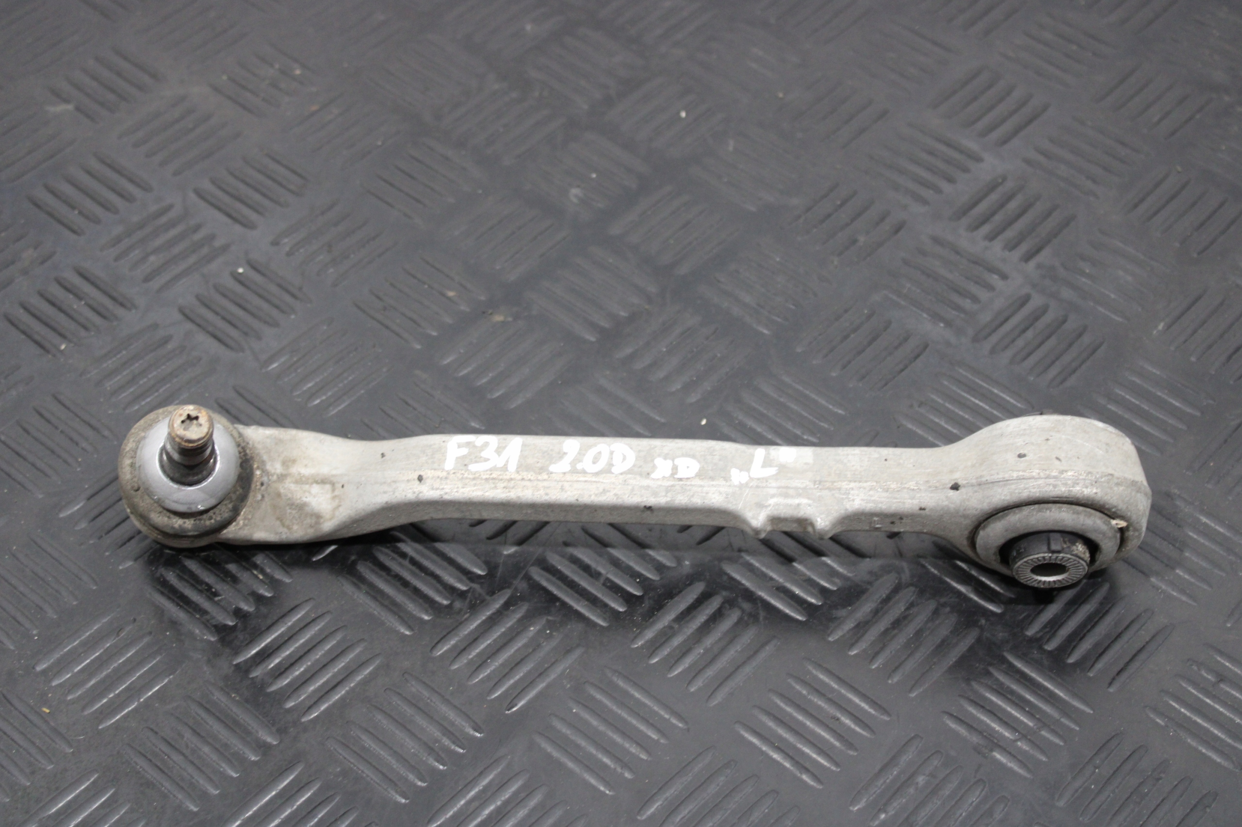 arm left front BMW 3 F30 F31