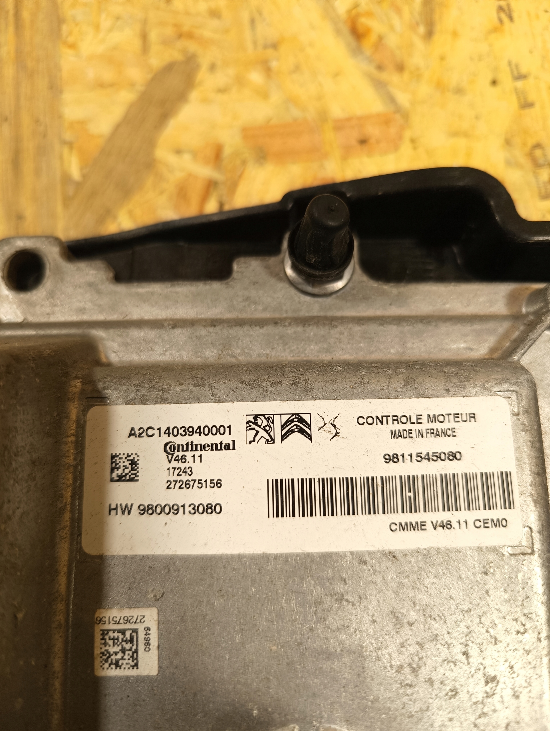 computer of the engine PSA 9811545080
