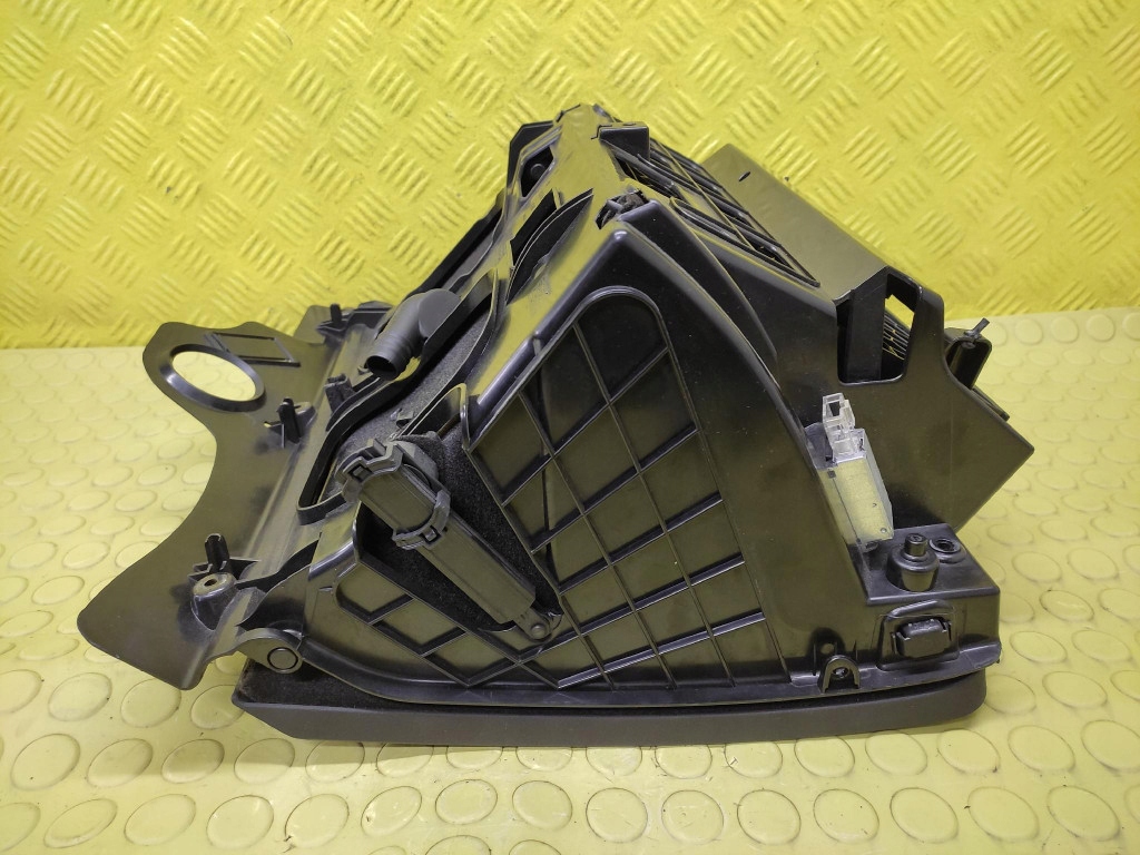 VW PASSAT B6 Handschuhfach des Beifahrers 3C1857114