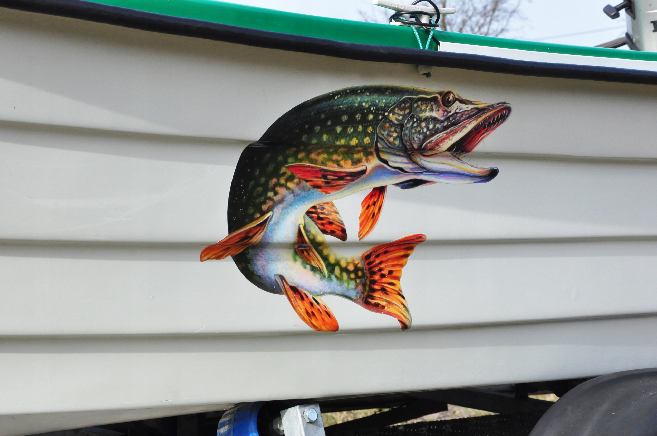 NAKLEJKA MAŁA RYBA NA ŁÓDKĘ ŁÓDŹ AUTO 20 cm Model ryba