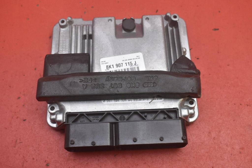 control unit computer of the engine 8K1907115J AUDI A4 B8 1.8 TFSI 160KM 07-11