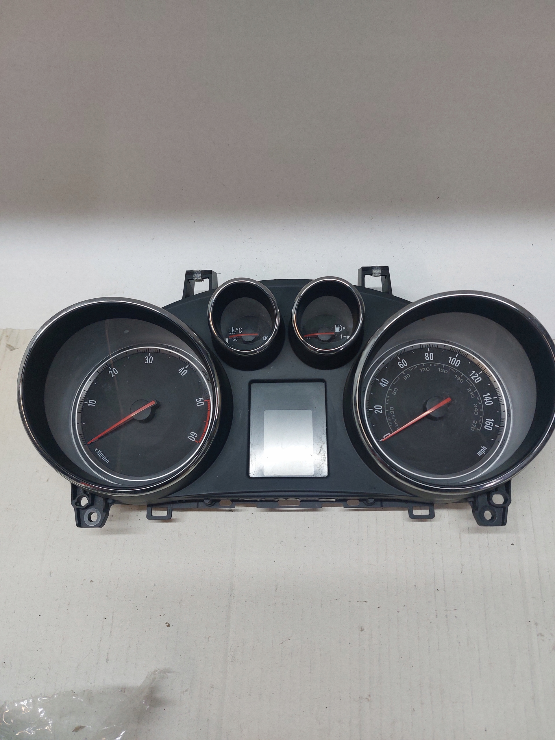 dials dials OPEL MOKKA A 1.7 CDTI 95375166 ANGLIK