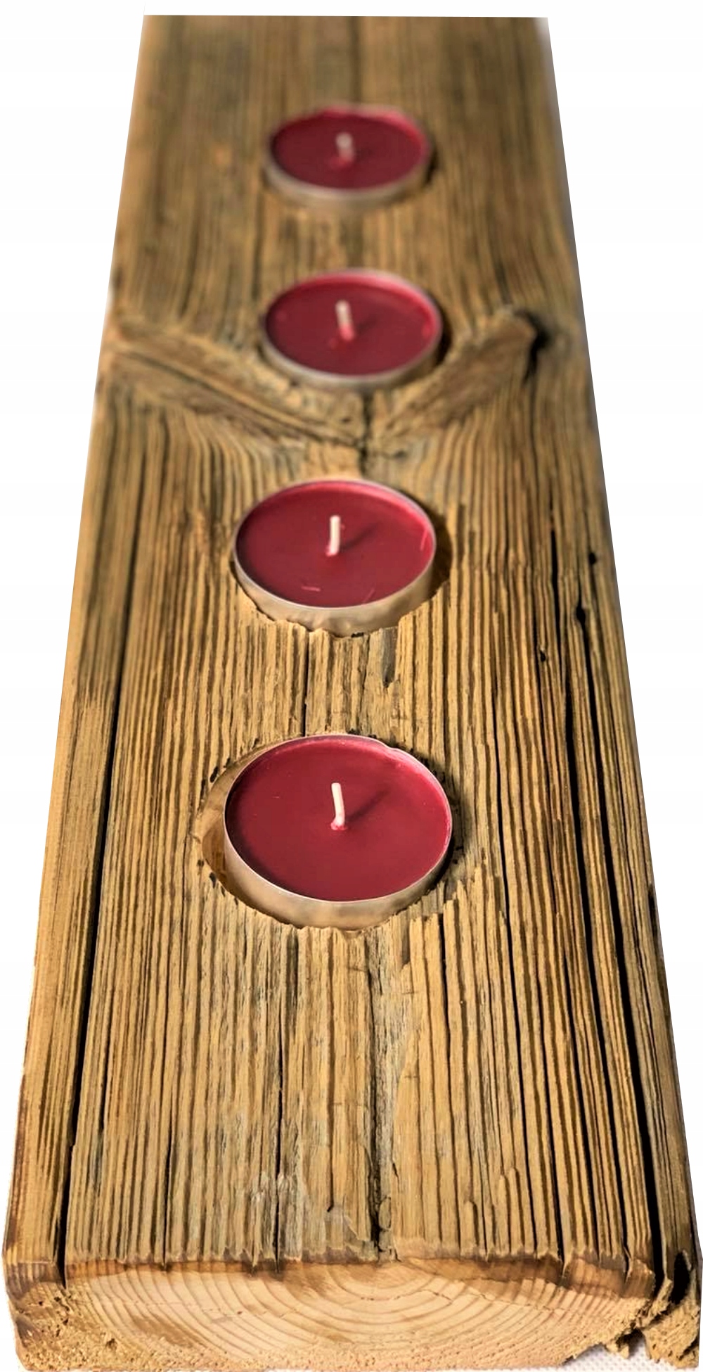 Świeczniki ze starego drewna Kolor odcienie brązu i beżu