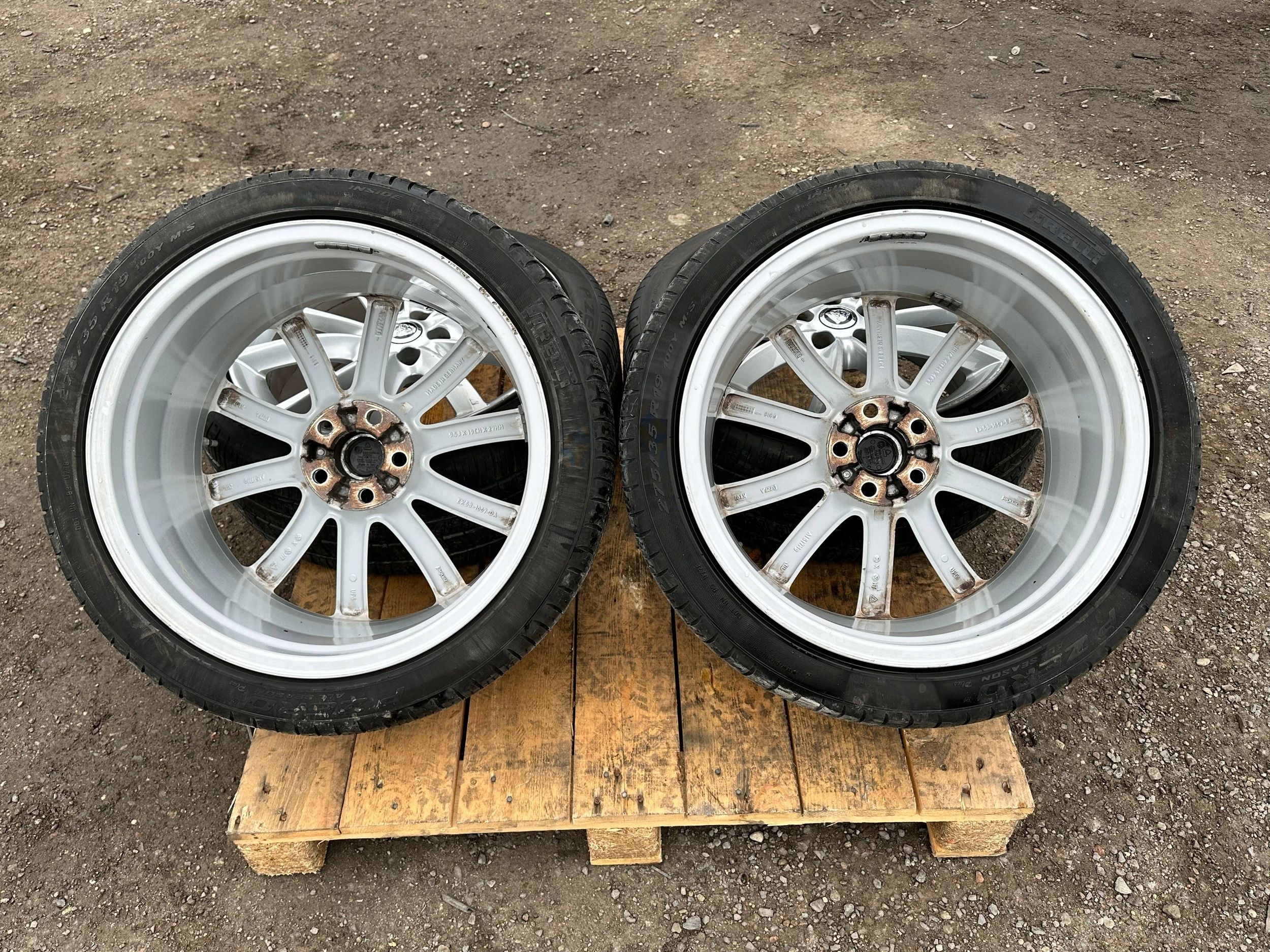 disc disc wheels tyres Jaguar F-Type