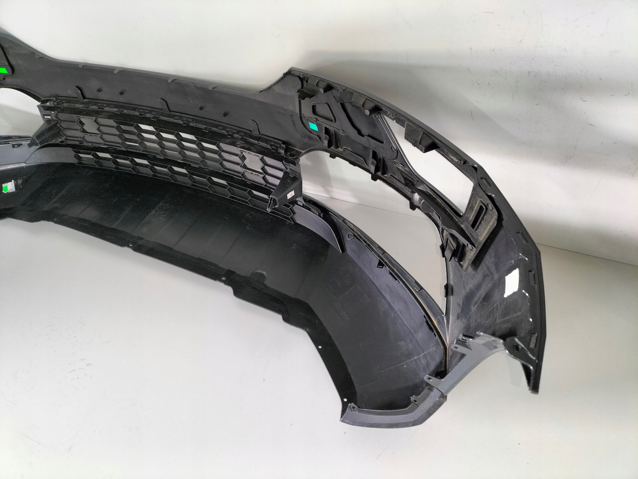 front bumper front SKODA KAROQ 17