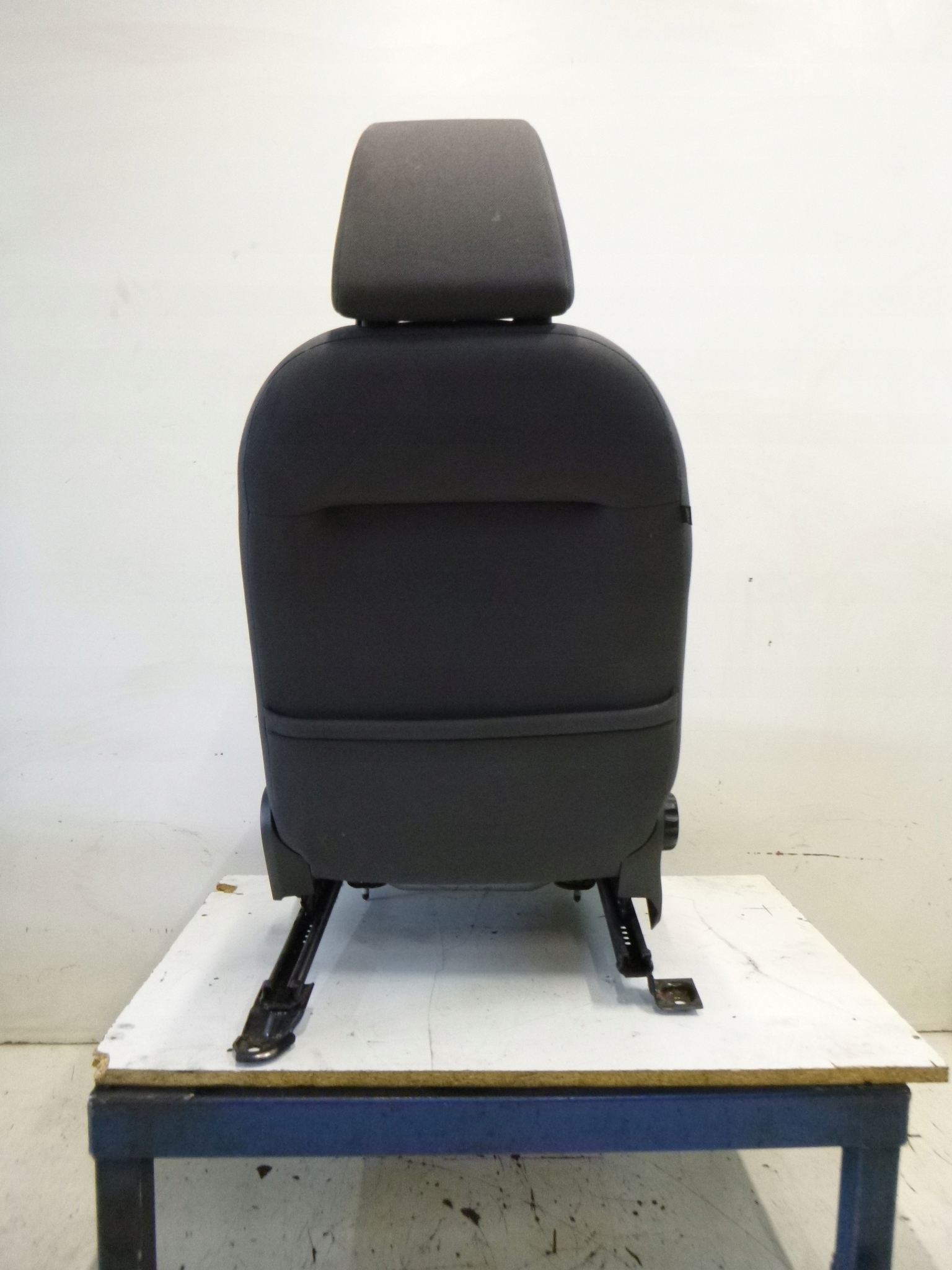 кресло правый FORD Focus II Mk2 5D