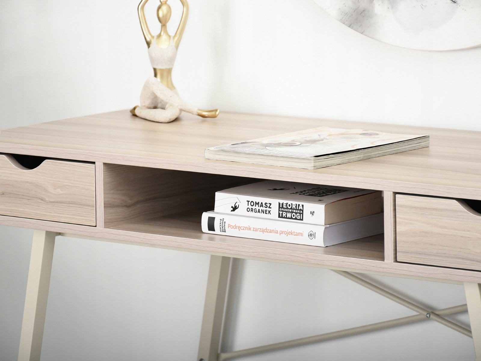 ELEGANCKIE BIURKO Z DWIEMA SZUFLADAMI GAVLE JESION BEŻ NA KREMOWYM STELAŻU Szerokość mebla 120 cm