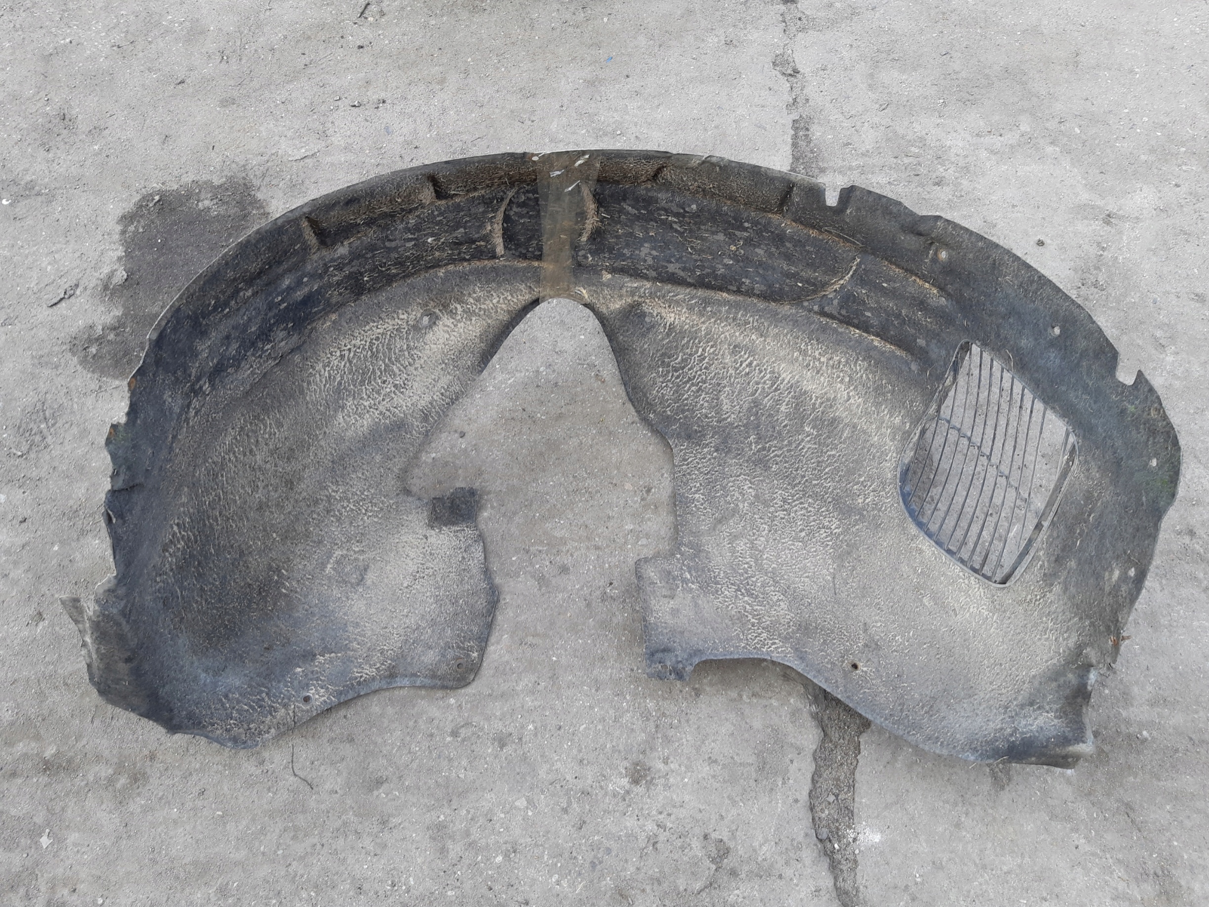 AUDI Q7 4L mudguard side right front front