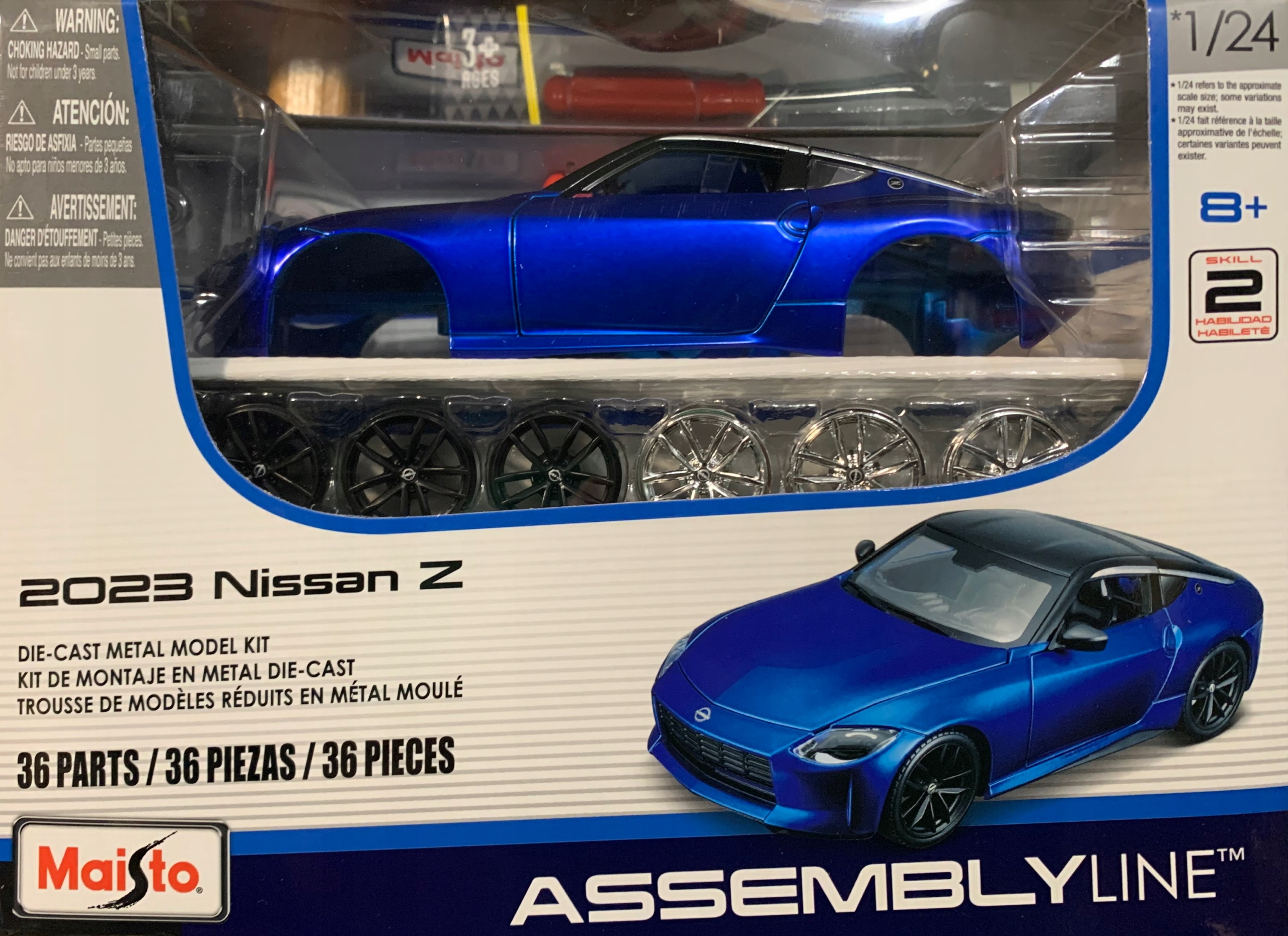 Nissan Skyline 2000 Gt-r 1:24 pro skládání Maisto