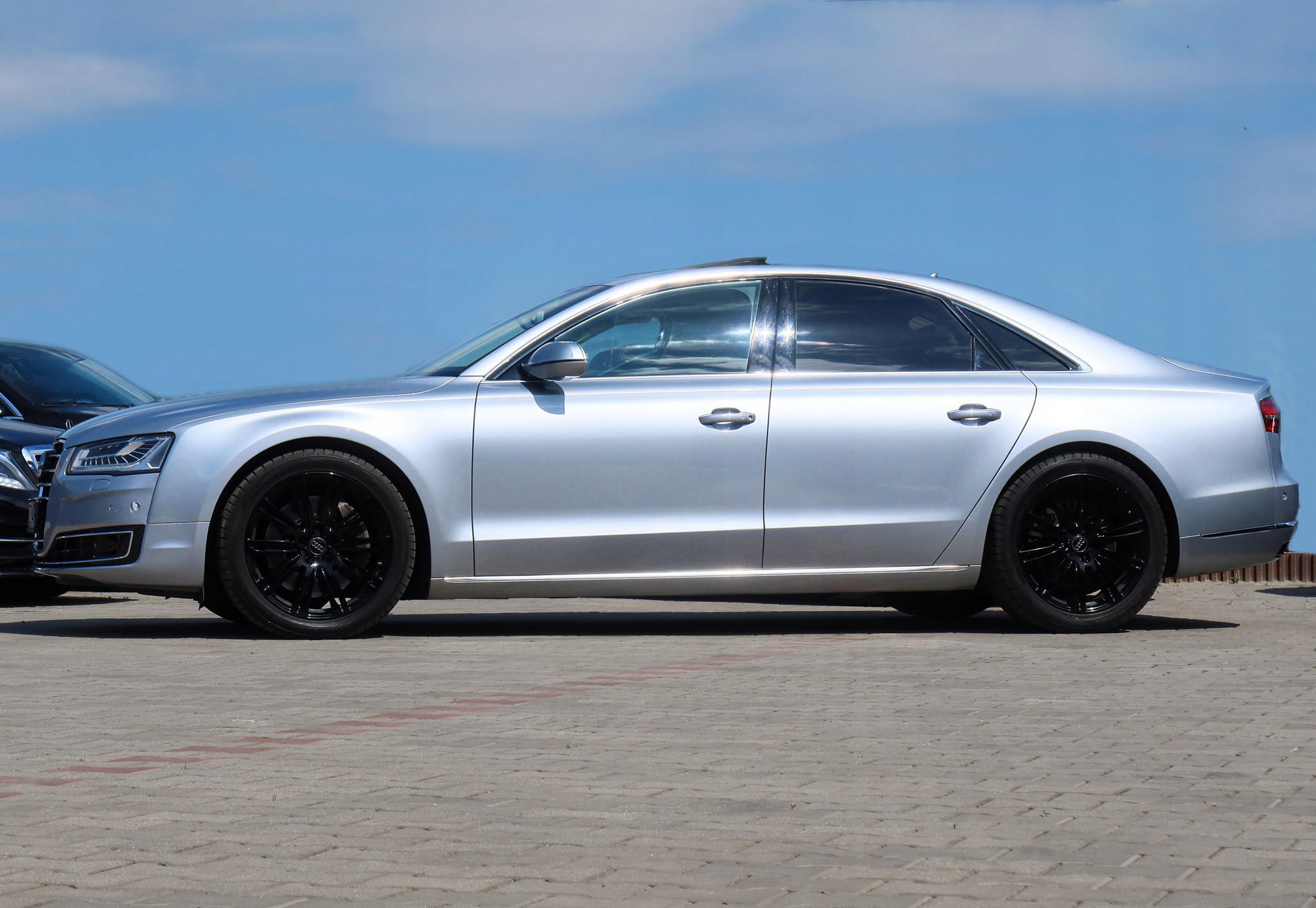 Audi A8 4,2 TDi Night View Webasto ACC Solar HUD Matrix 360° 4xGrzany Fotel