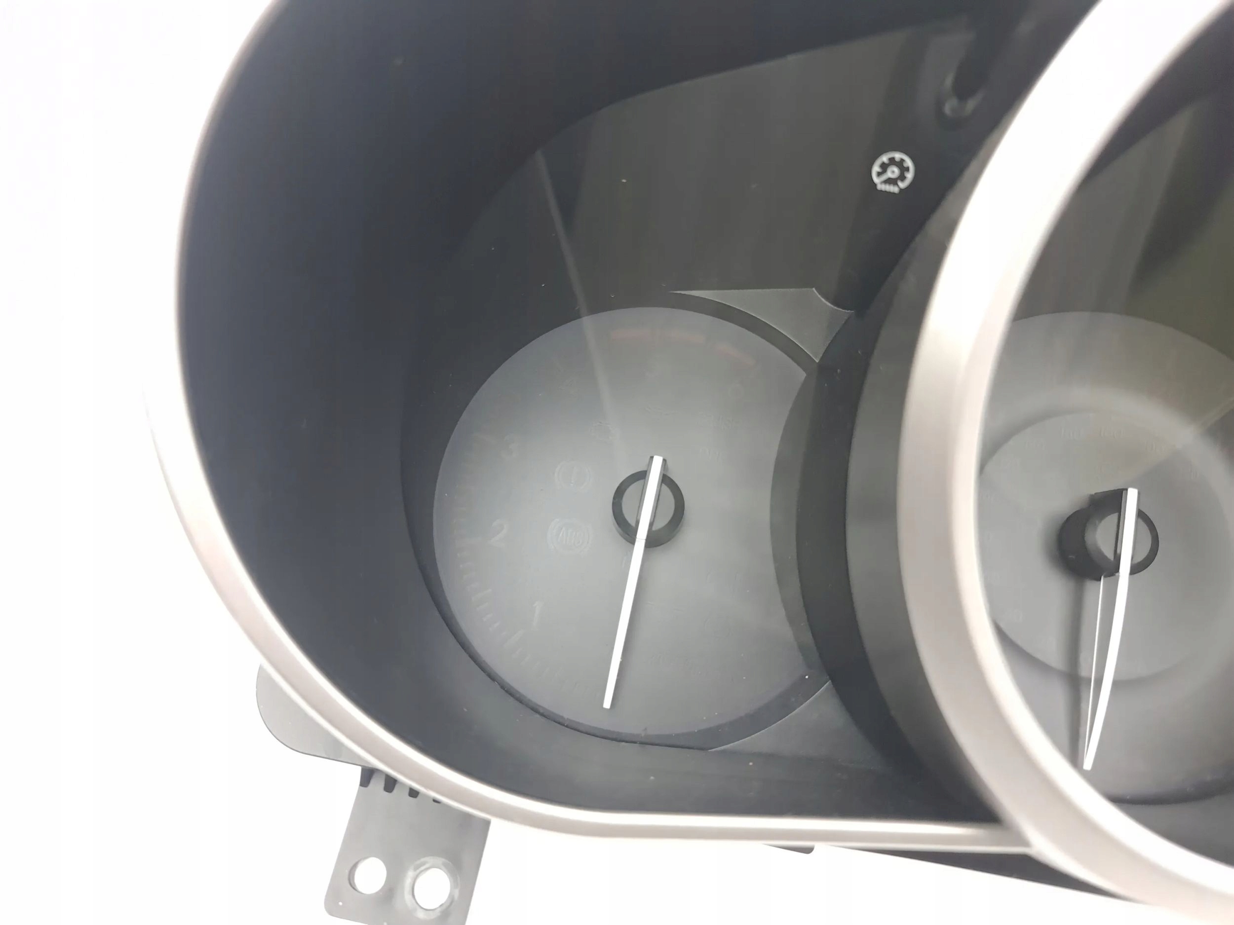 mazda 2010 спидометр /