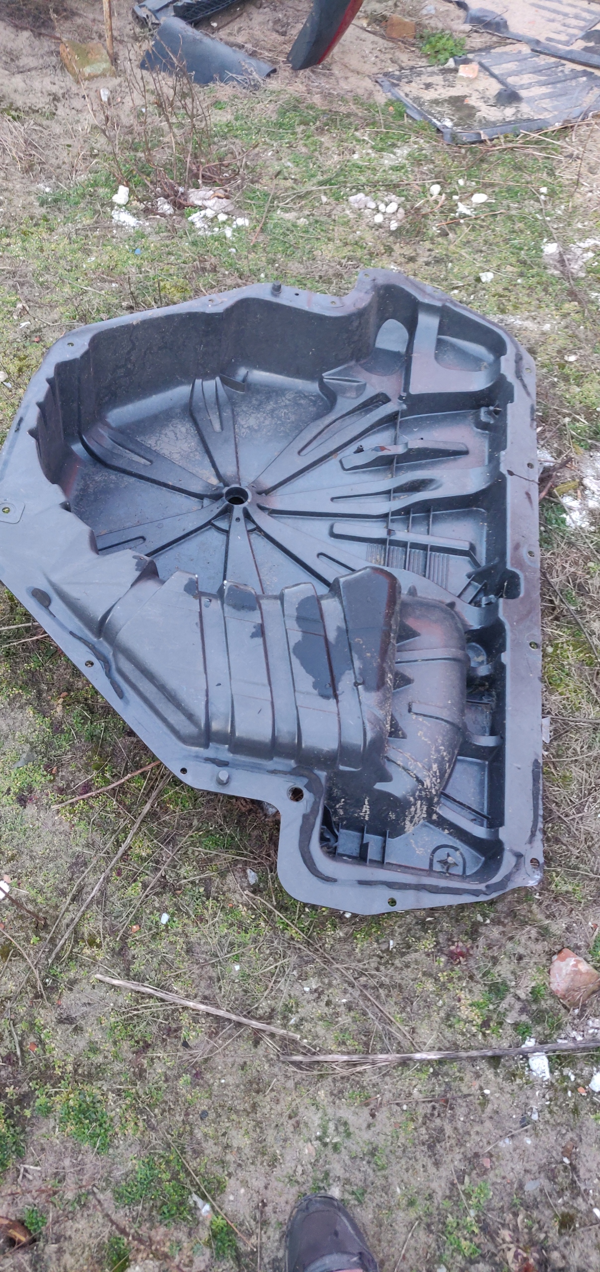 RENAULT MEGANE III 3 KOMBI WANNA PODŁOGA Typ samochodu Samochody osobowe