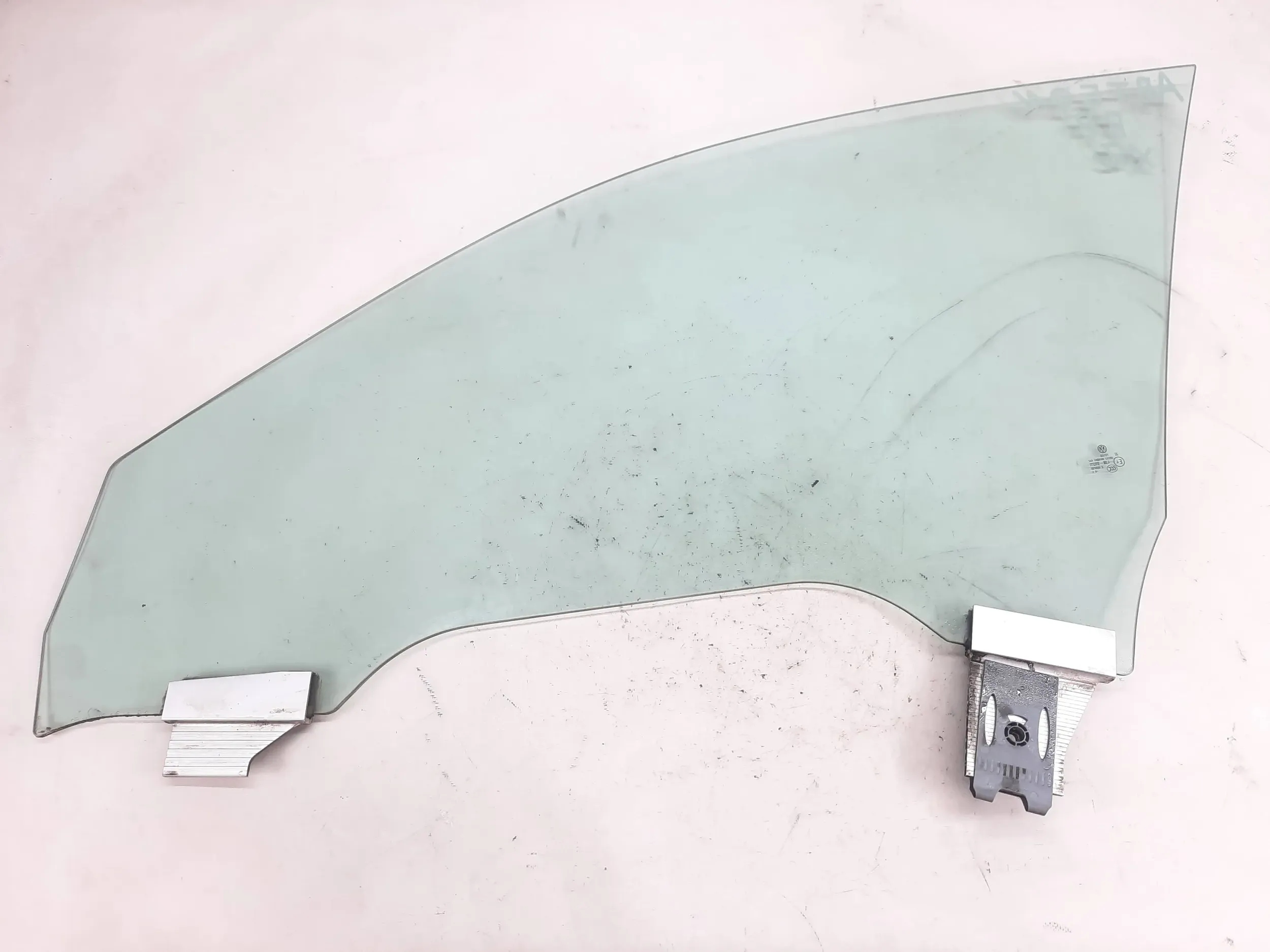 SZYBA DRZWI PRAWY PRZÓD PRAWA PRZEDNIA VW ARTEON FL PODWÓJNA 2020 ROK