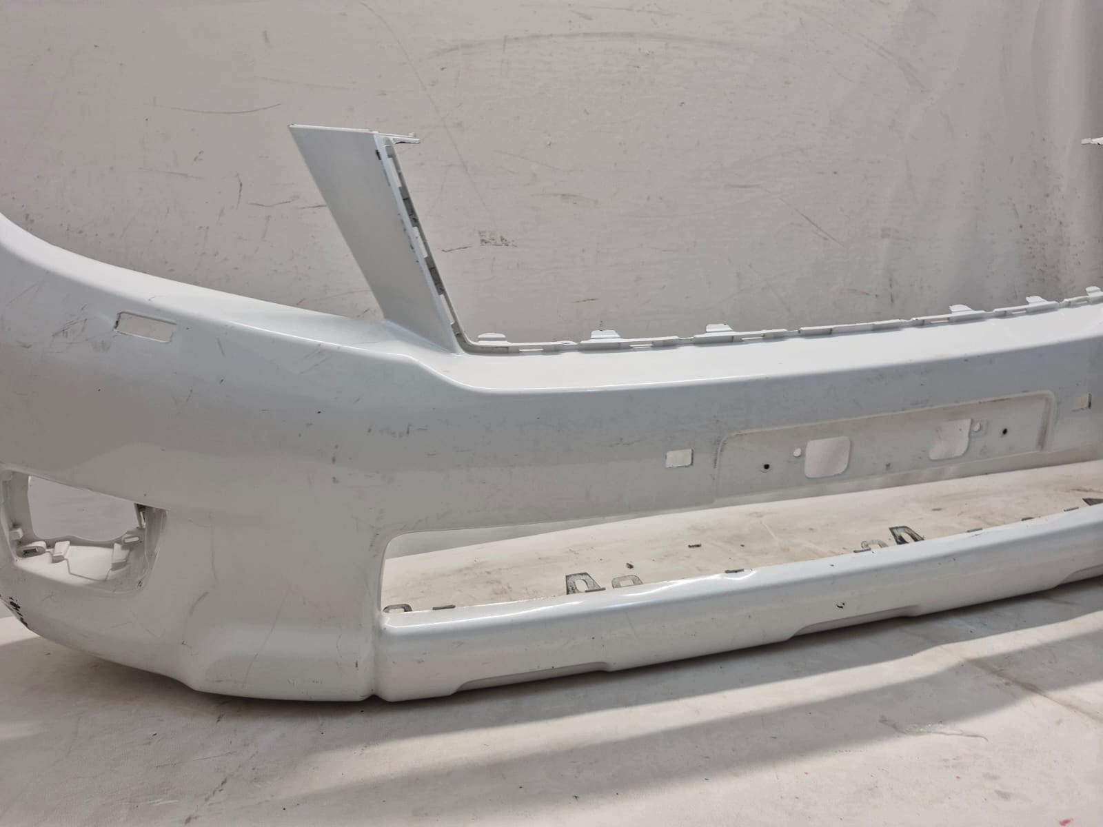 TOYOTA LAND CRUISER J150 09-13 bumper front front washer