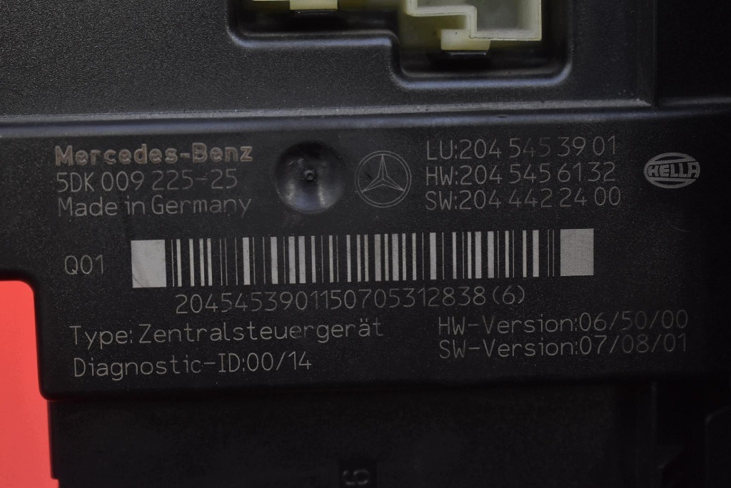 compartment module SAM 2045453901 MERCEDES C-KLASA W204 1.8 compressor; 156 KM