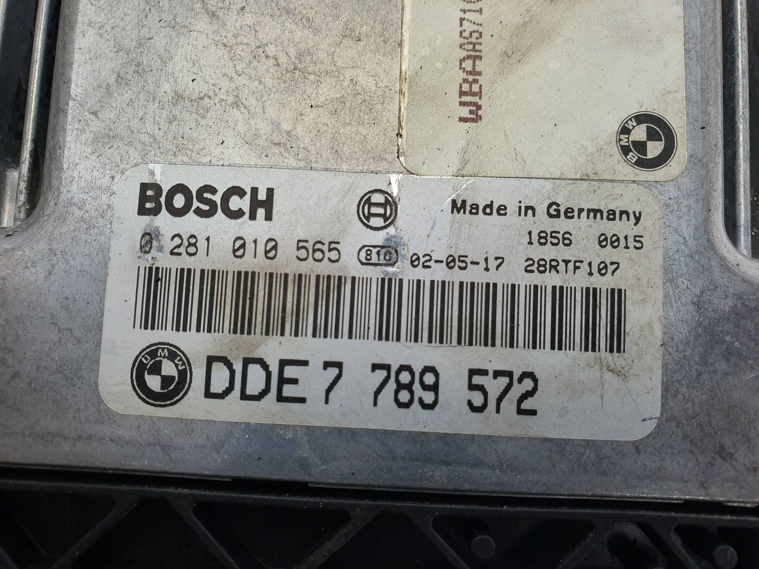computer of the engine ECU 0281010565 BMW E46